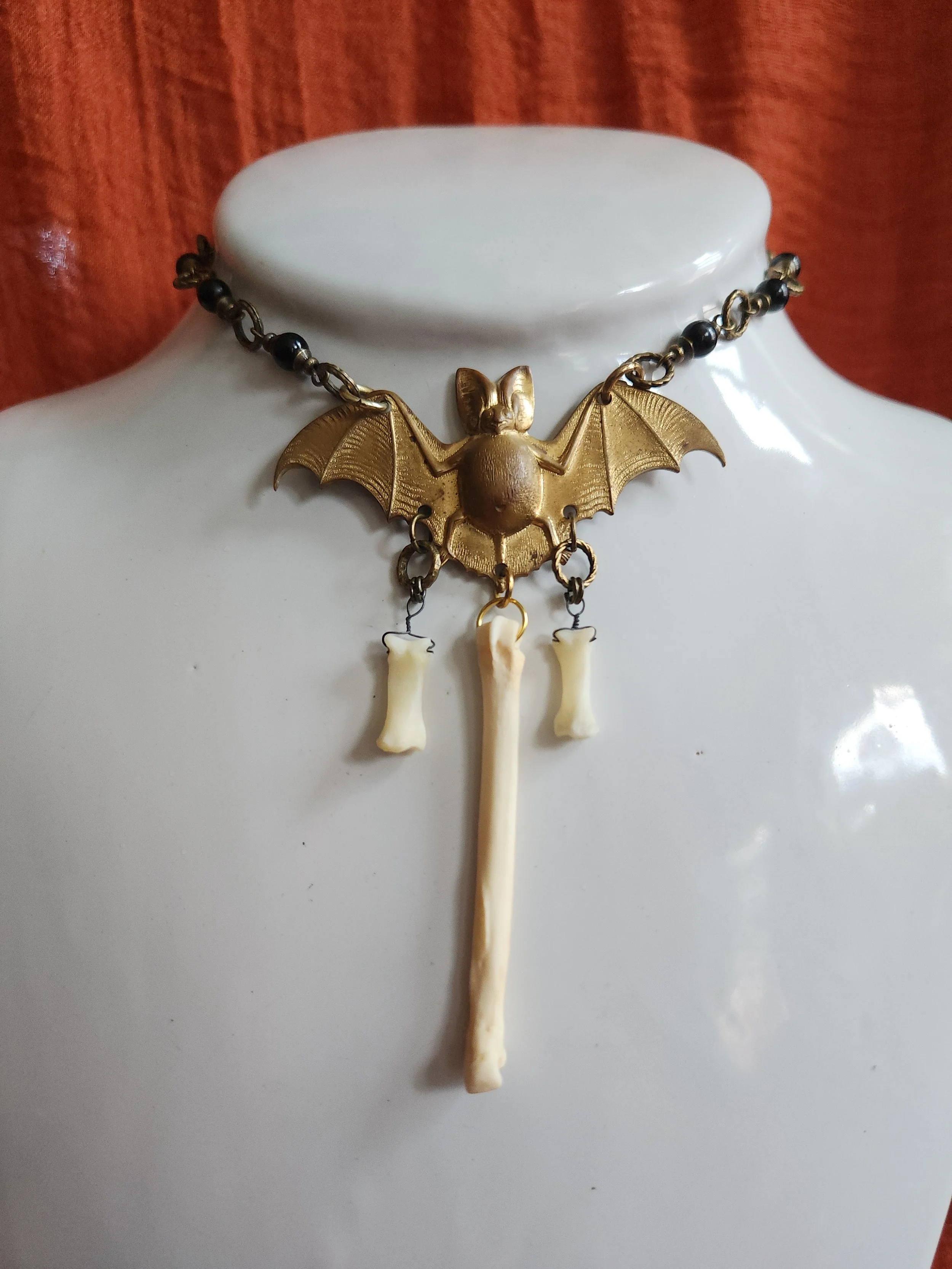 Nocturnal Force : Necklace