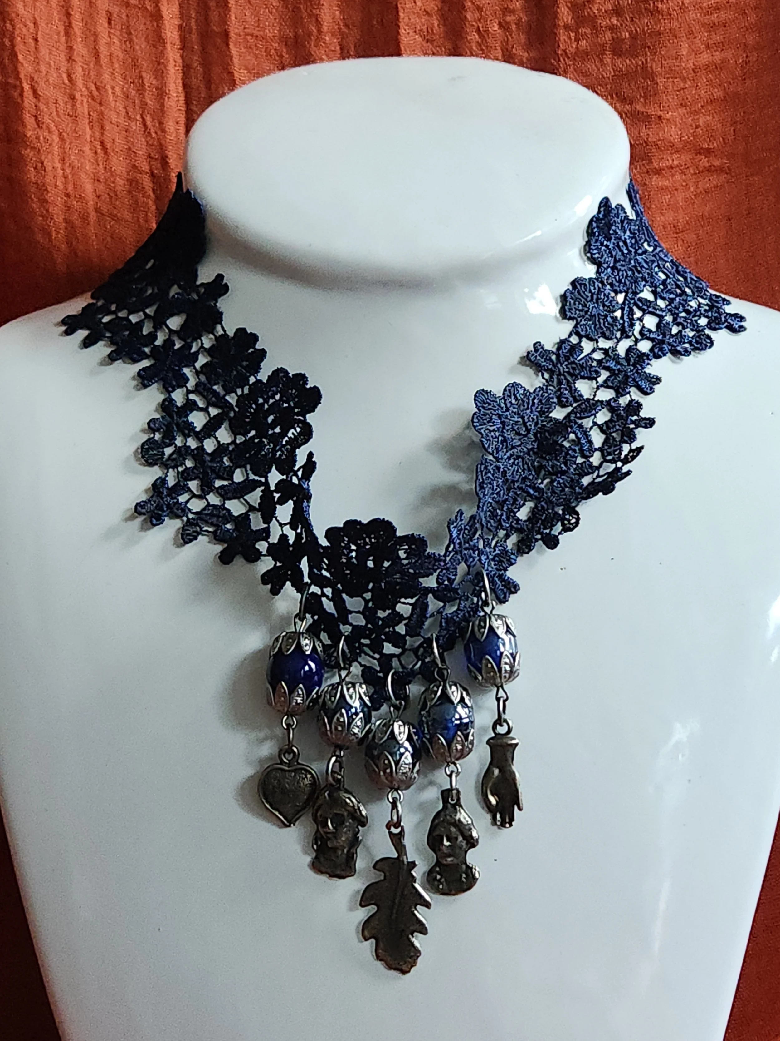 Sing Blue Silver : Necklace