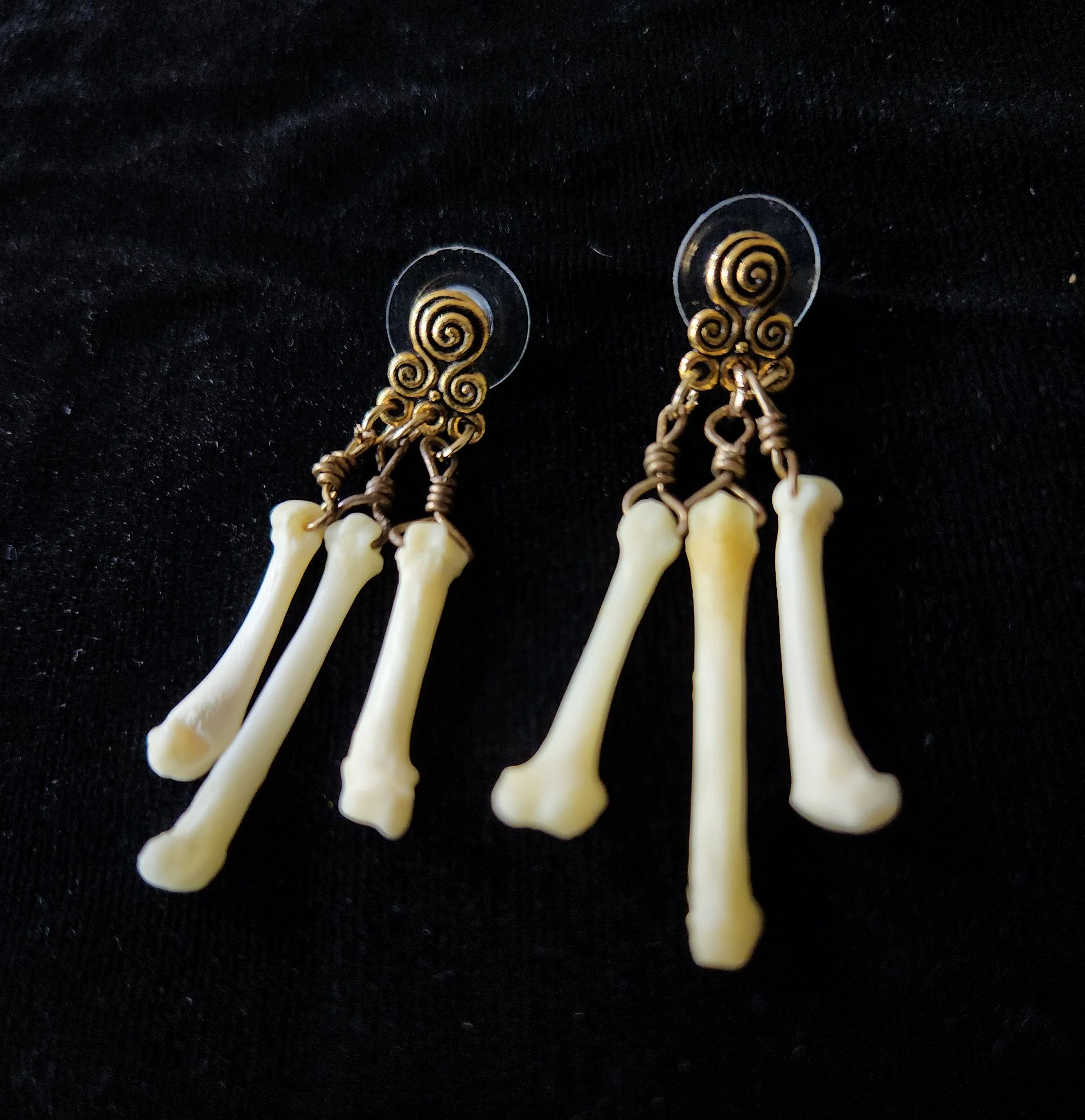 Deeper Than Bone : Earrings