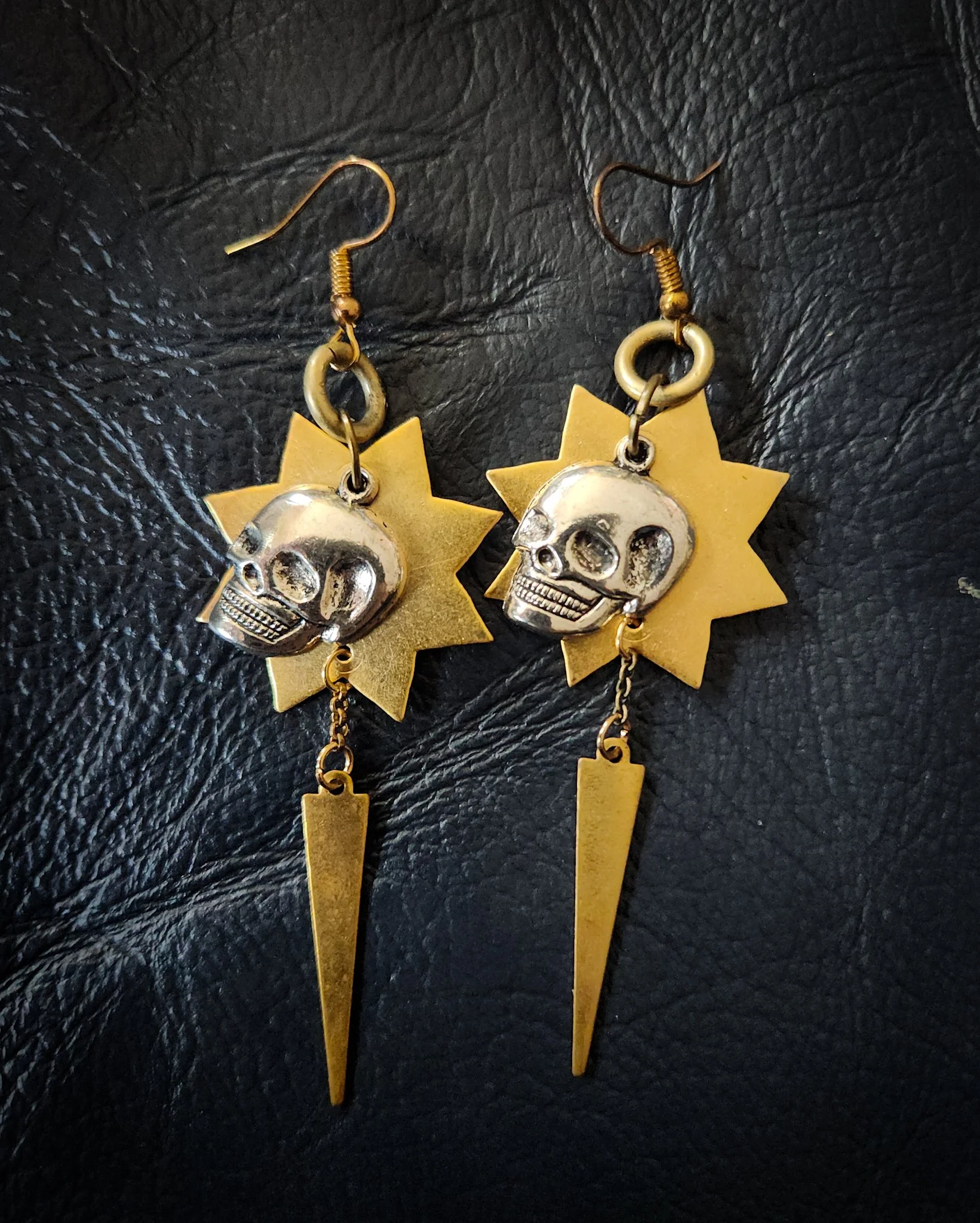 Kill For You : Earrings