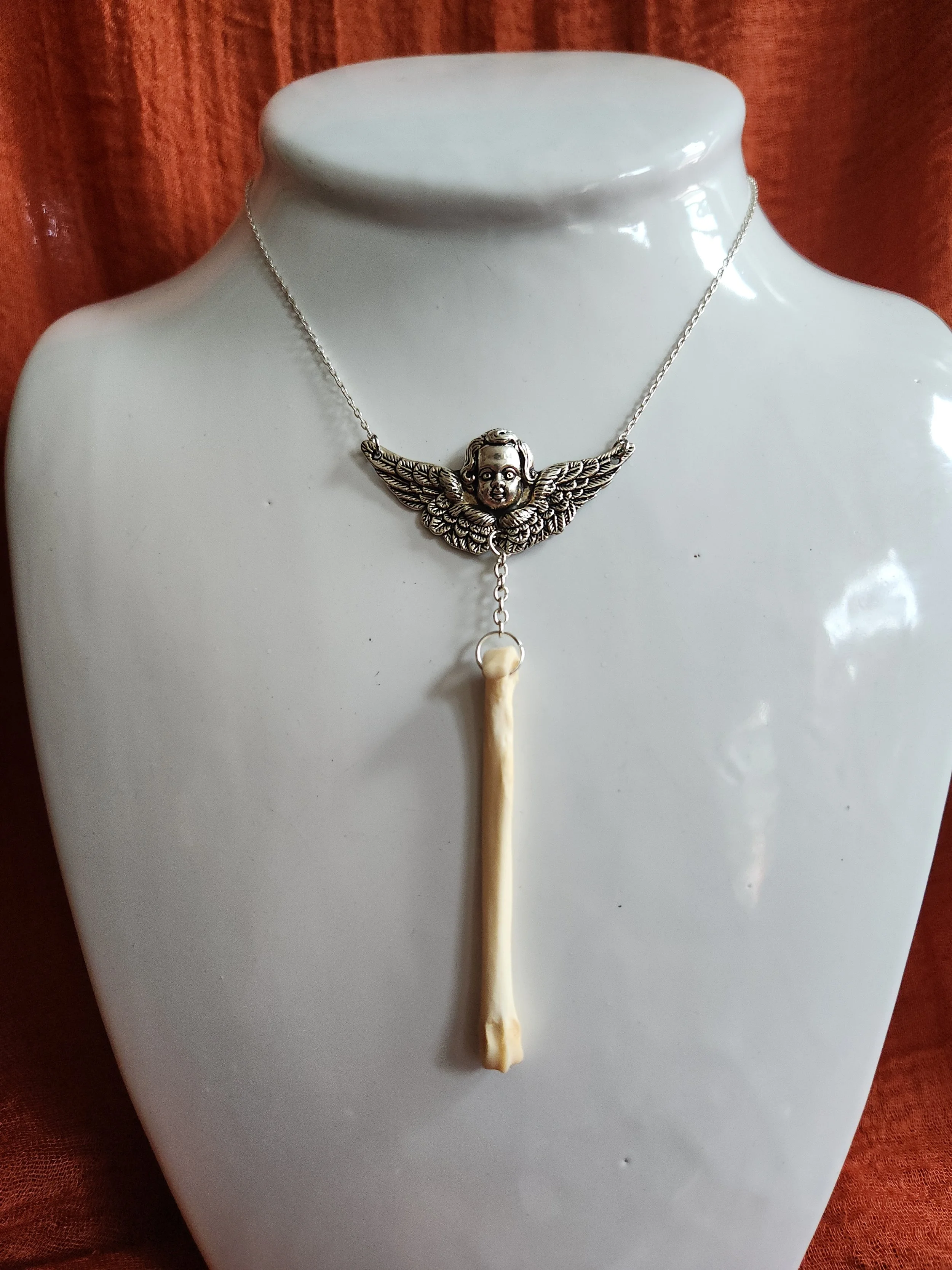 Strange Angel : Necklace