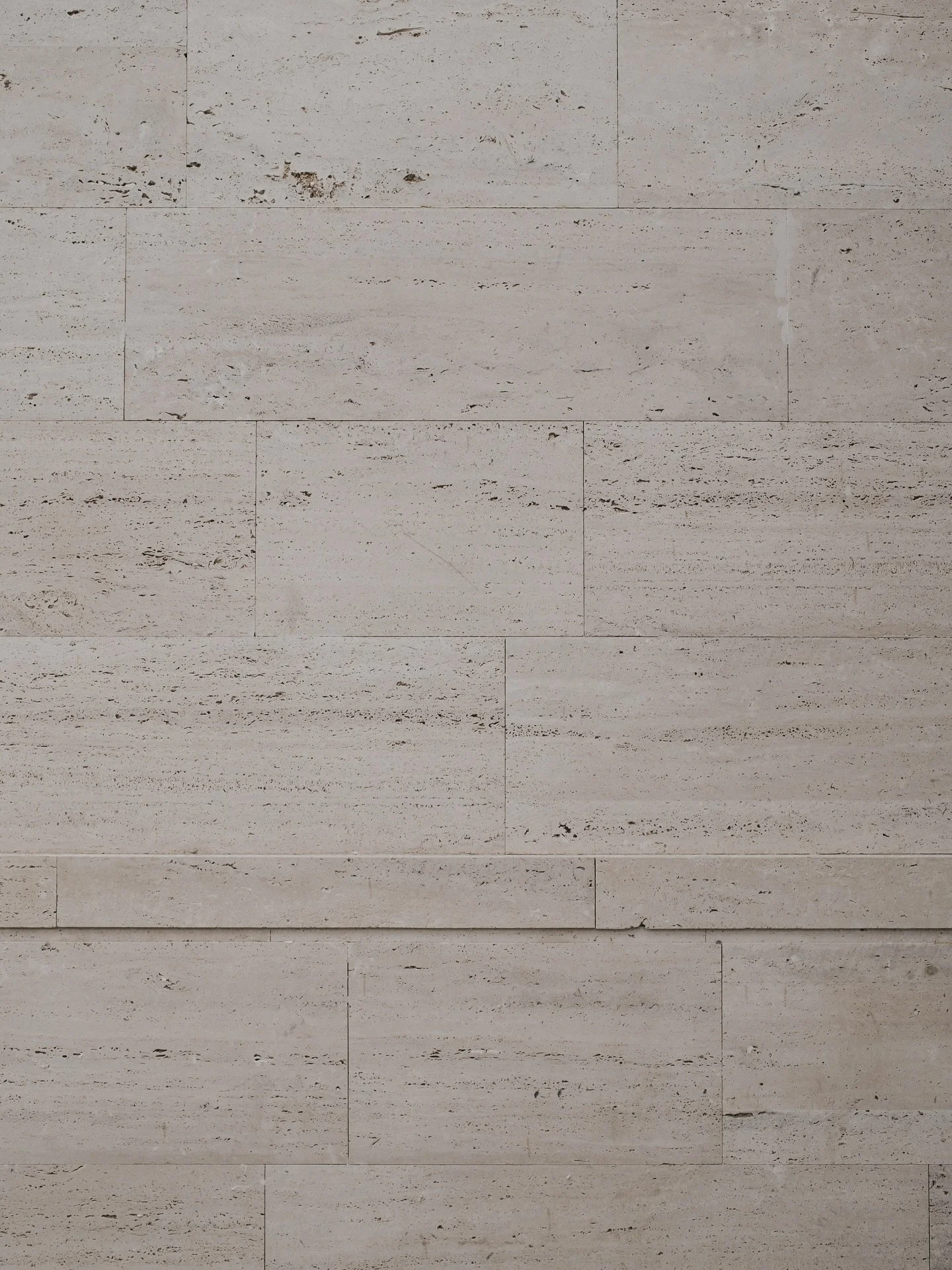 RAW | TRAVERTINE 
.
.
.
.
M A Y A