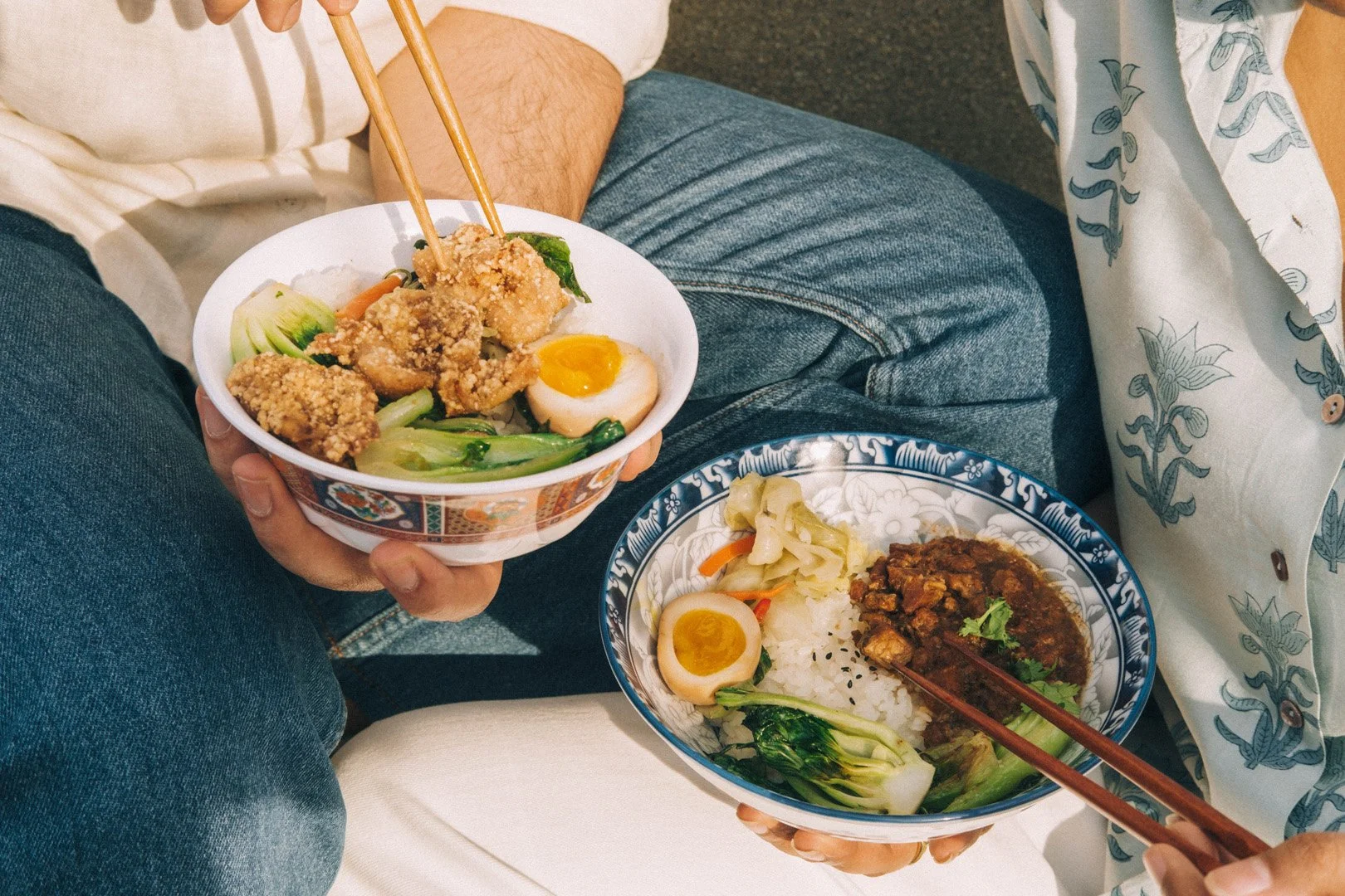 Close Up Of Popcorn And Lu Rou Fan Hand Holding.jpg