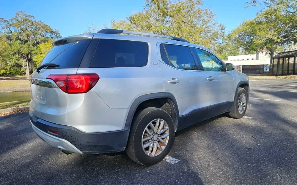 GMC ACADIA SLE-2 2017
