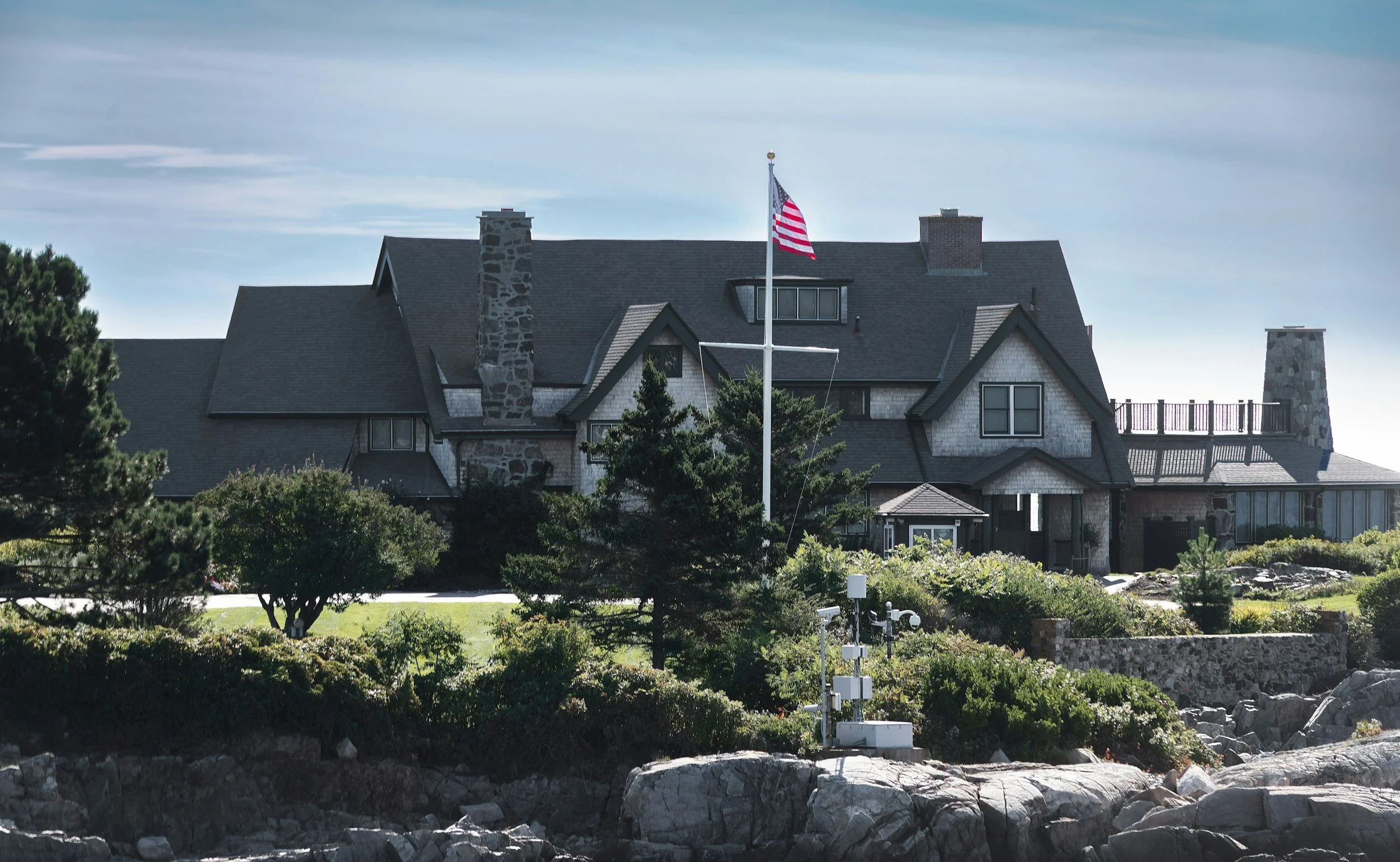5 Surprising Truths About Building a Beach House That Actually Lasts