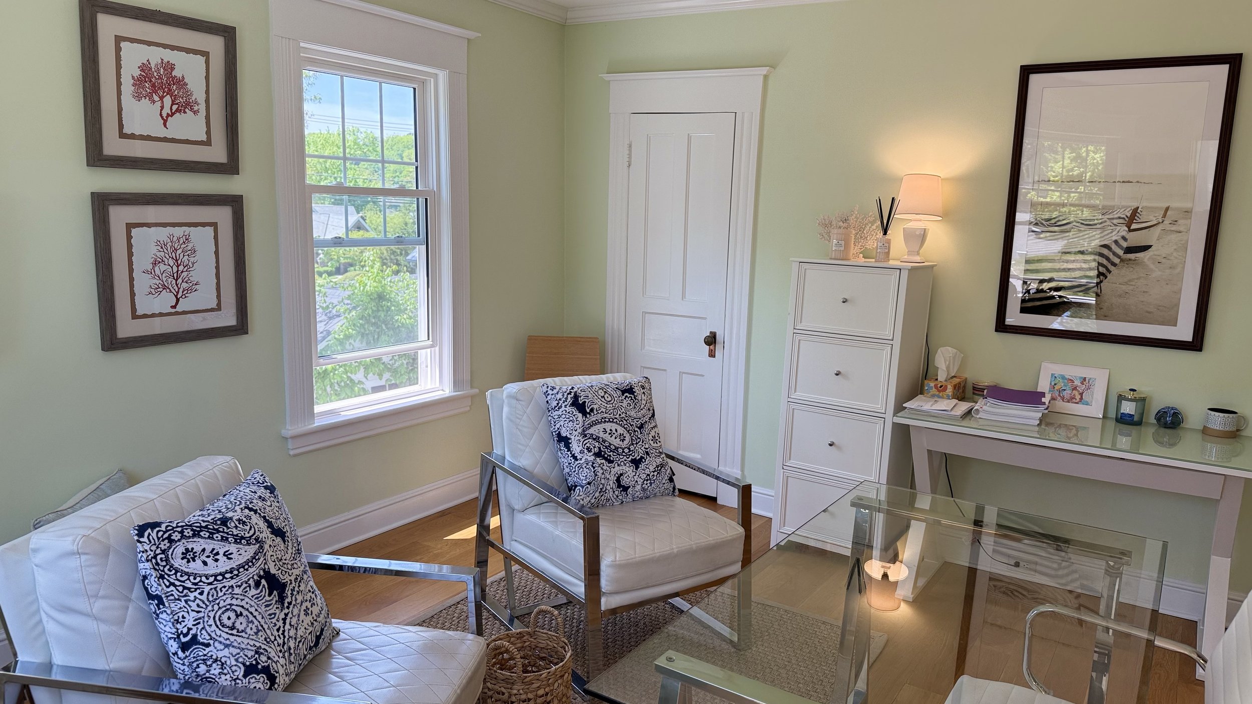 Dr. Diana Miner's Office