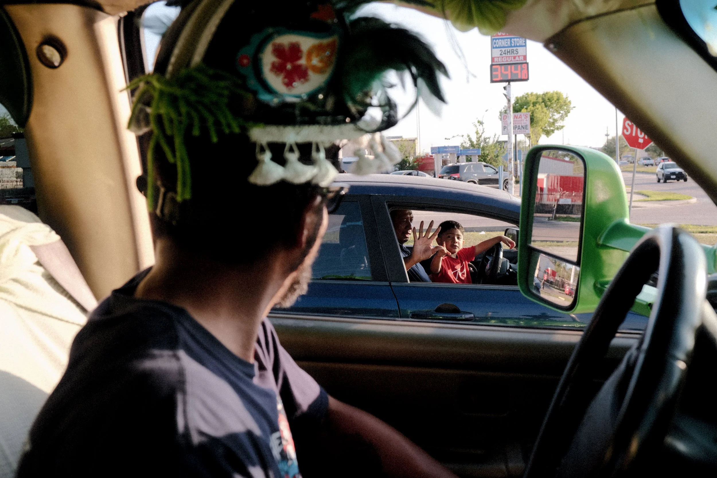 20489757r-HOUSTON-ARTCAR-2.jpg