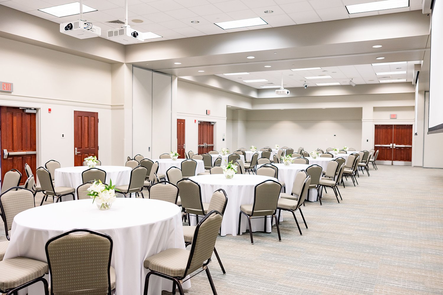 Magnolia Banquet