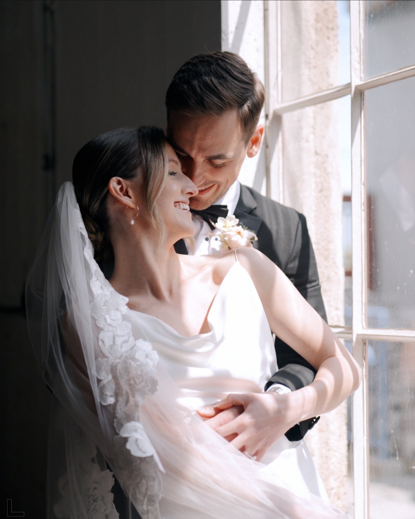 Better late than never! 🙌 We don&rsquo;t know why we waited so long to put this on our feed &mdash;&gt; here is some of our favorite scenes from a styled shoot featuring these talented folks: 

Design and planning @mildred_coevents
Creative directio