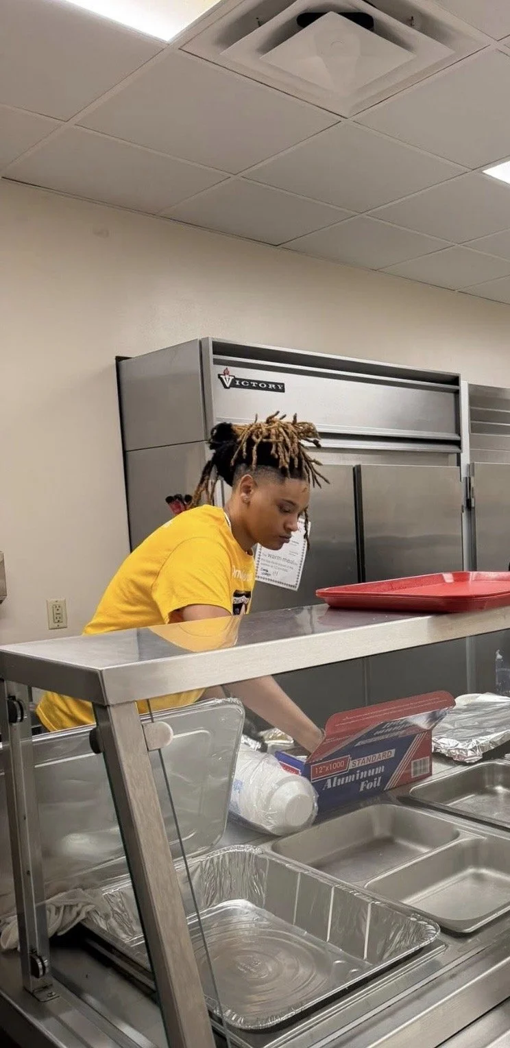 Four different Greek Organizations came together for one common goal: prepare, cook and serve a Thanksgiving Feast for all of the women and children at The Salvation Army of Memphis & The Mid-South’s Purdue Center of Hope!!