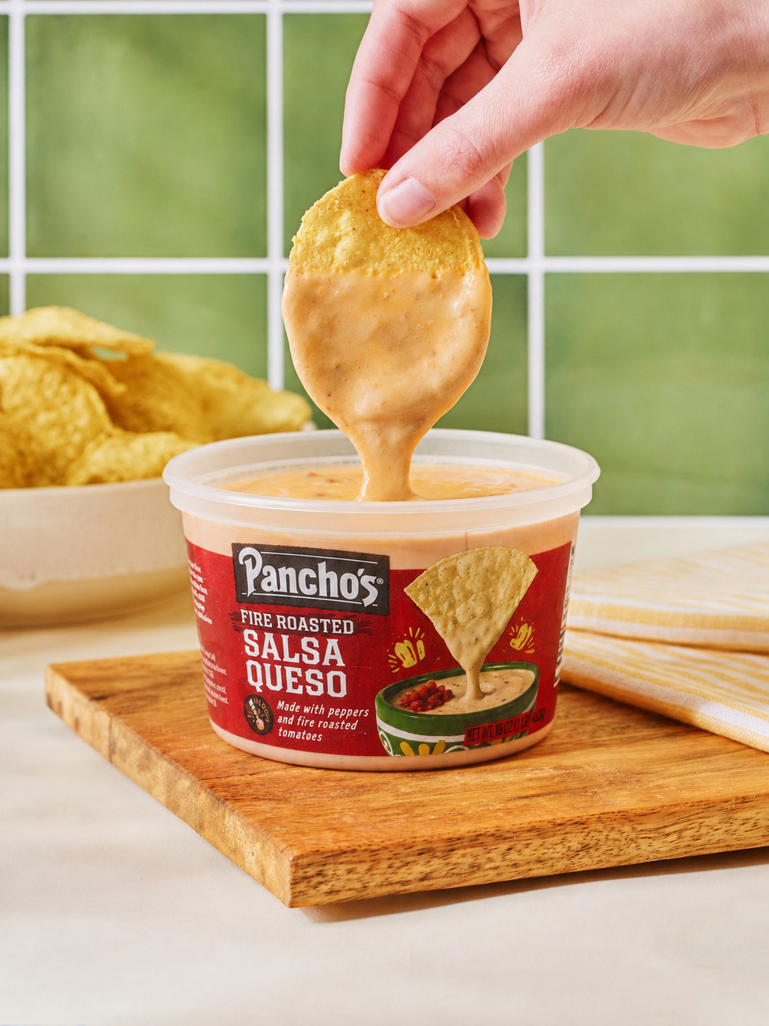 salsa queso dip.png
