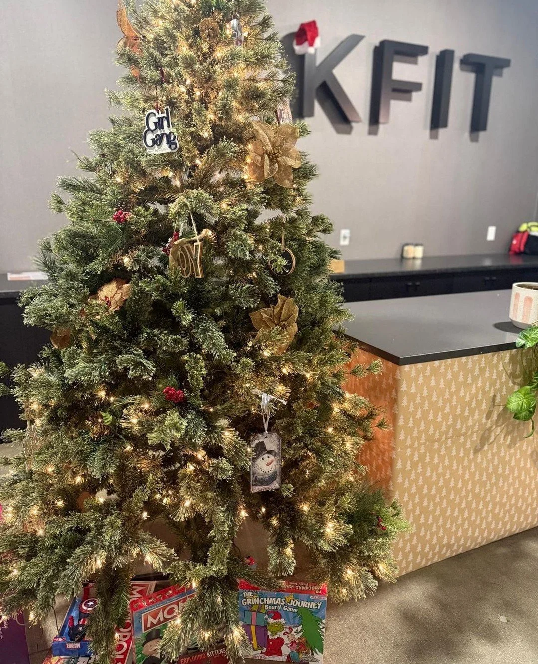 🎁 Holiday Toy Drive Reminder! 🎁⁠
⁠
We&rsquo;re in the final days of our KFIT Toy Drive, and there&rsquo;s still time to make a difference. 💛⁠
⁠
We&rsquo;re collecting new, unwrapped toys for kids of all ages to support Friends of the Homeless Reho