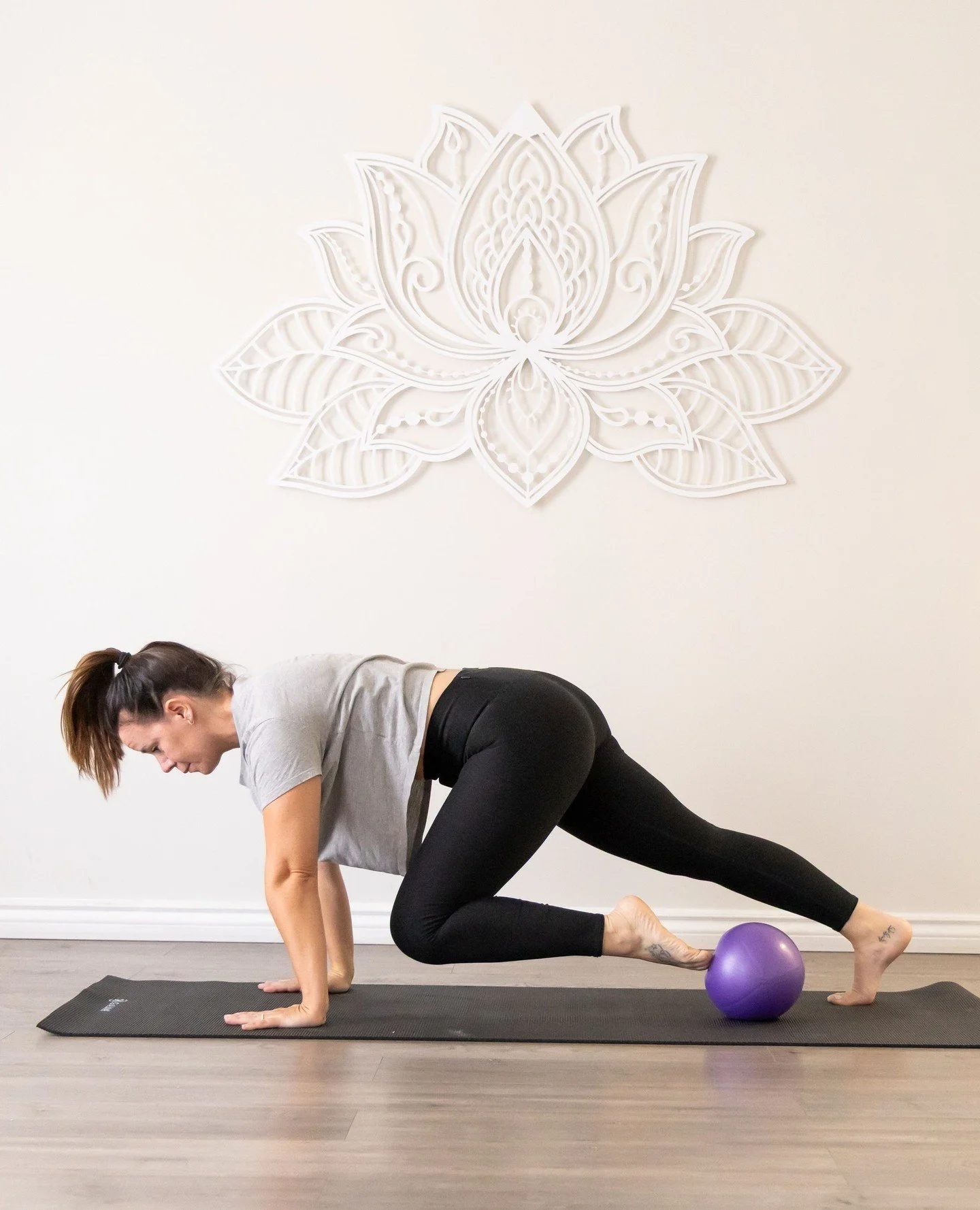 Happy Birthday to Coach Kara! 🎂✨⁠
⁠
Whether she&rsquo;s leading Pilates, coaching strength, keeping our remote community motivated and accountable, or helping our Masters women build strength and confidence, Kara wears many hats, and wears them all 