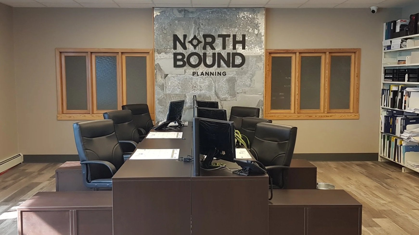 Northbound planning consultant help desks.