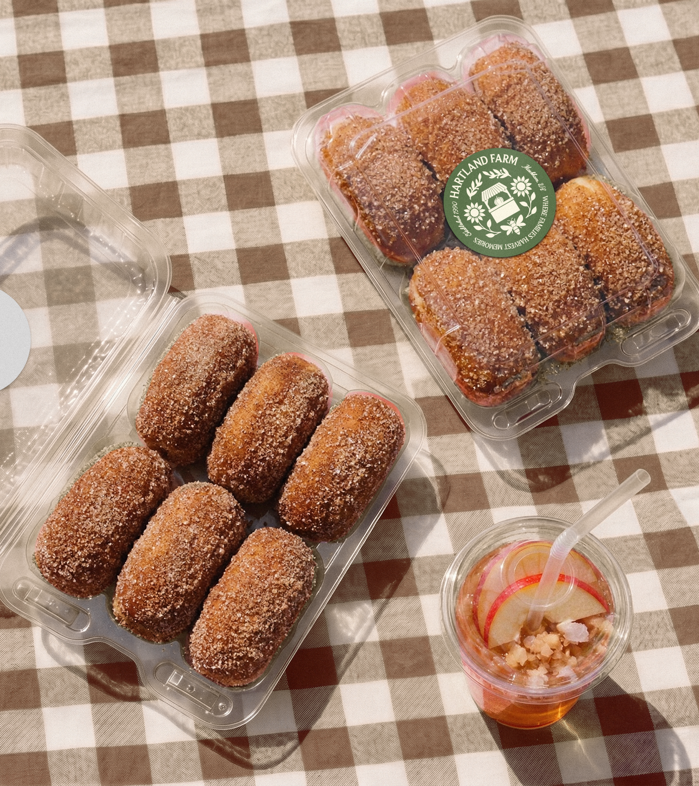 HartlandFarm_Touchpoints_Donuts_P1_R1.png