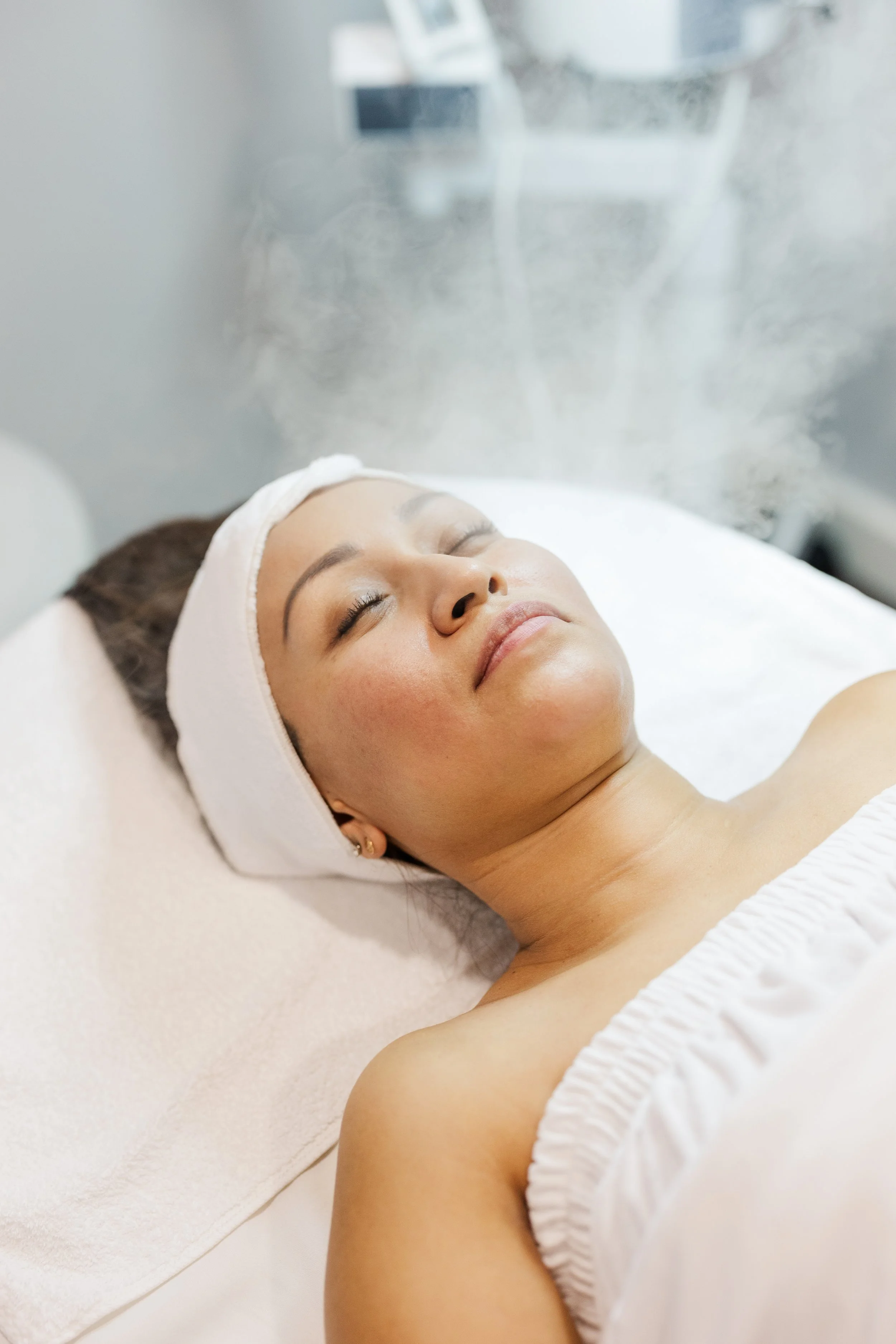 FellowsCreativeCo_SmoothBodyWaxCenter_Summer_2025-68.jpg