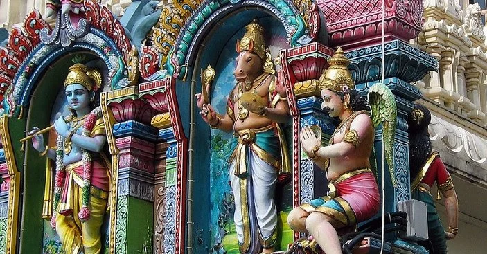 Four Essential Tools for Understanding Your New Neighbor’s Religion