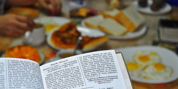 Top Twelve Books on Cultivating Community