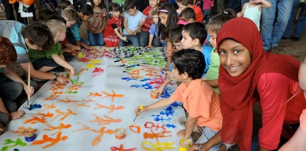 Three Opportunities to Serve Neighbors From Another Culture