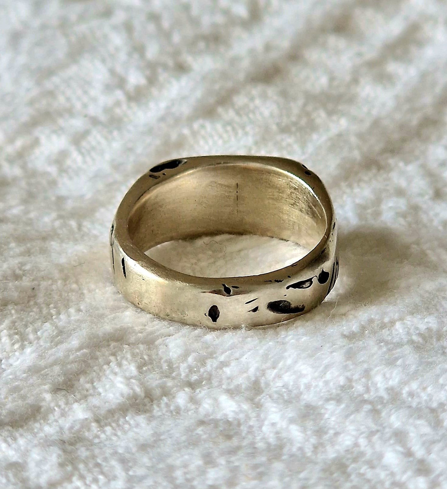Ring 32_1.jpg