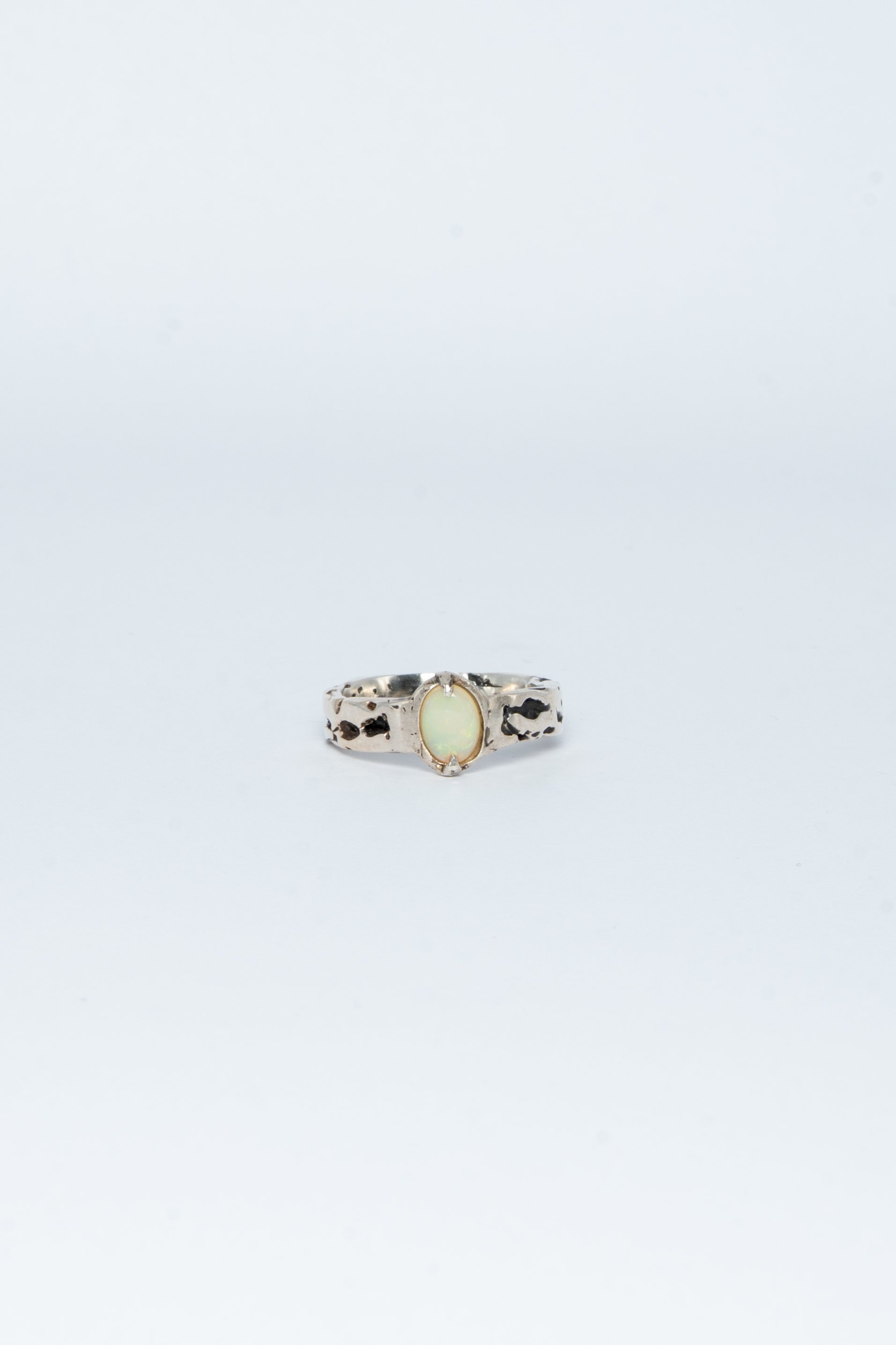 Ring 09