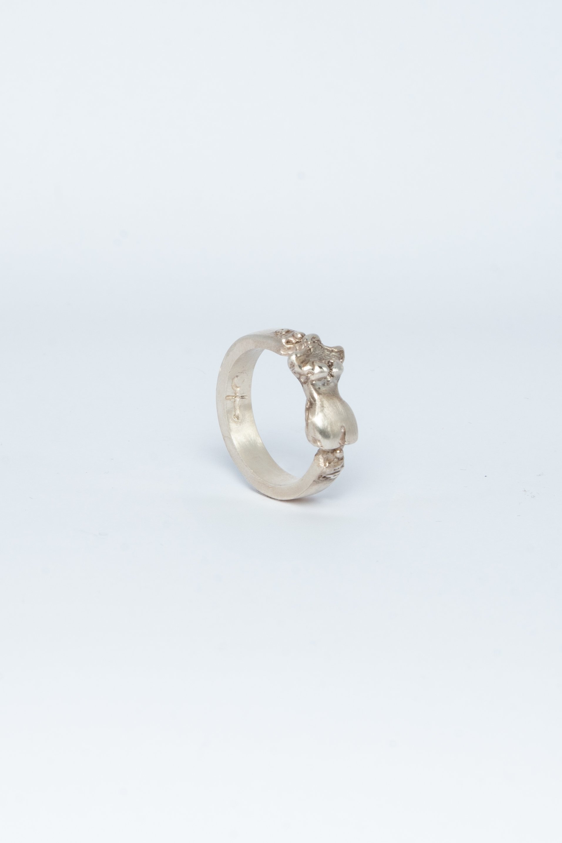 Venus ring
