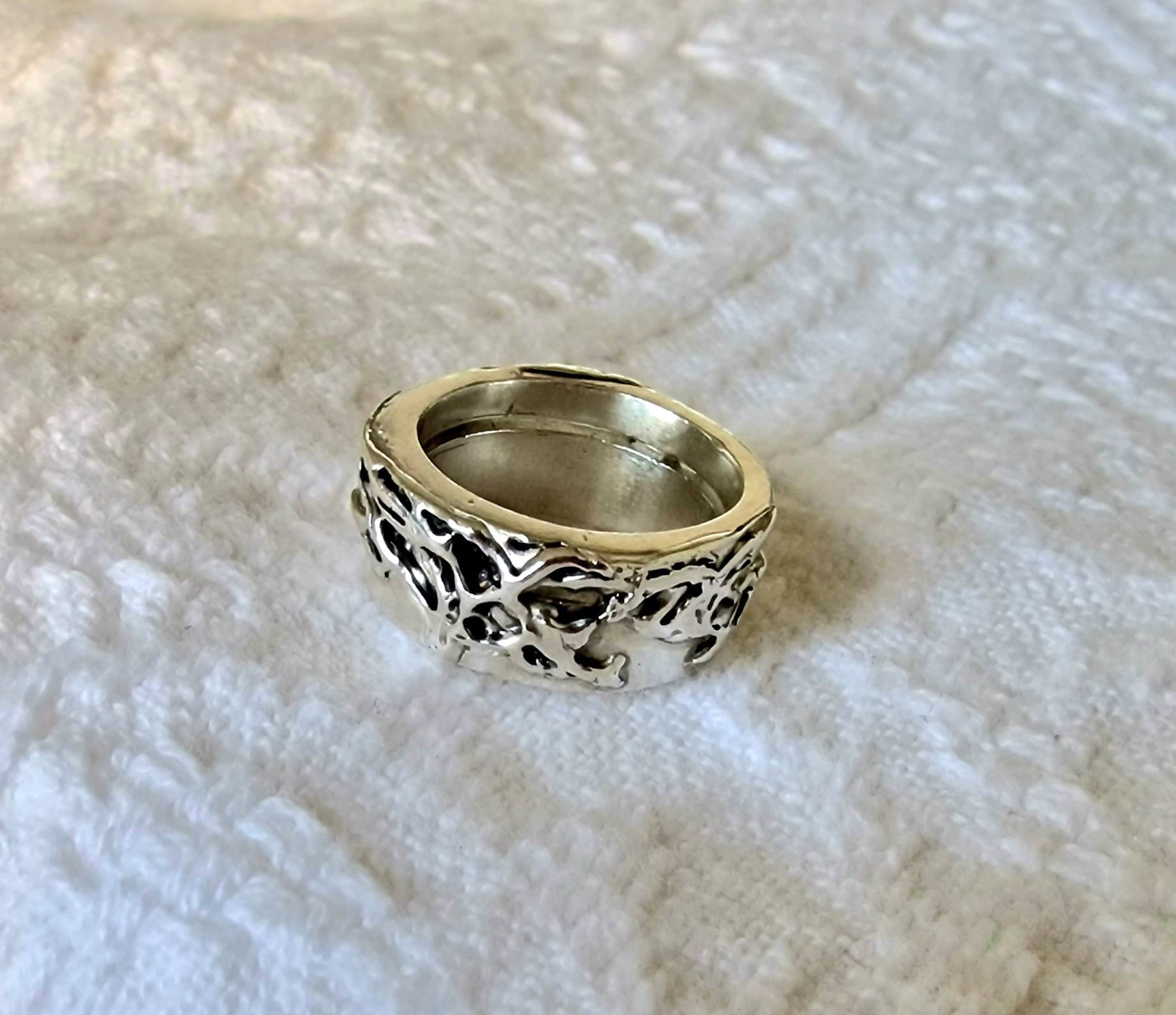 Ring 28_4.jpg