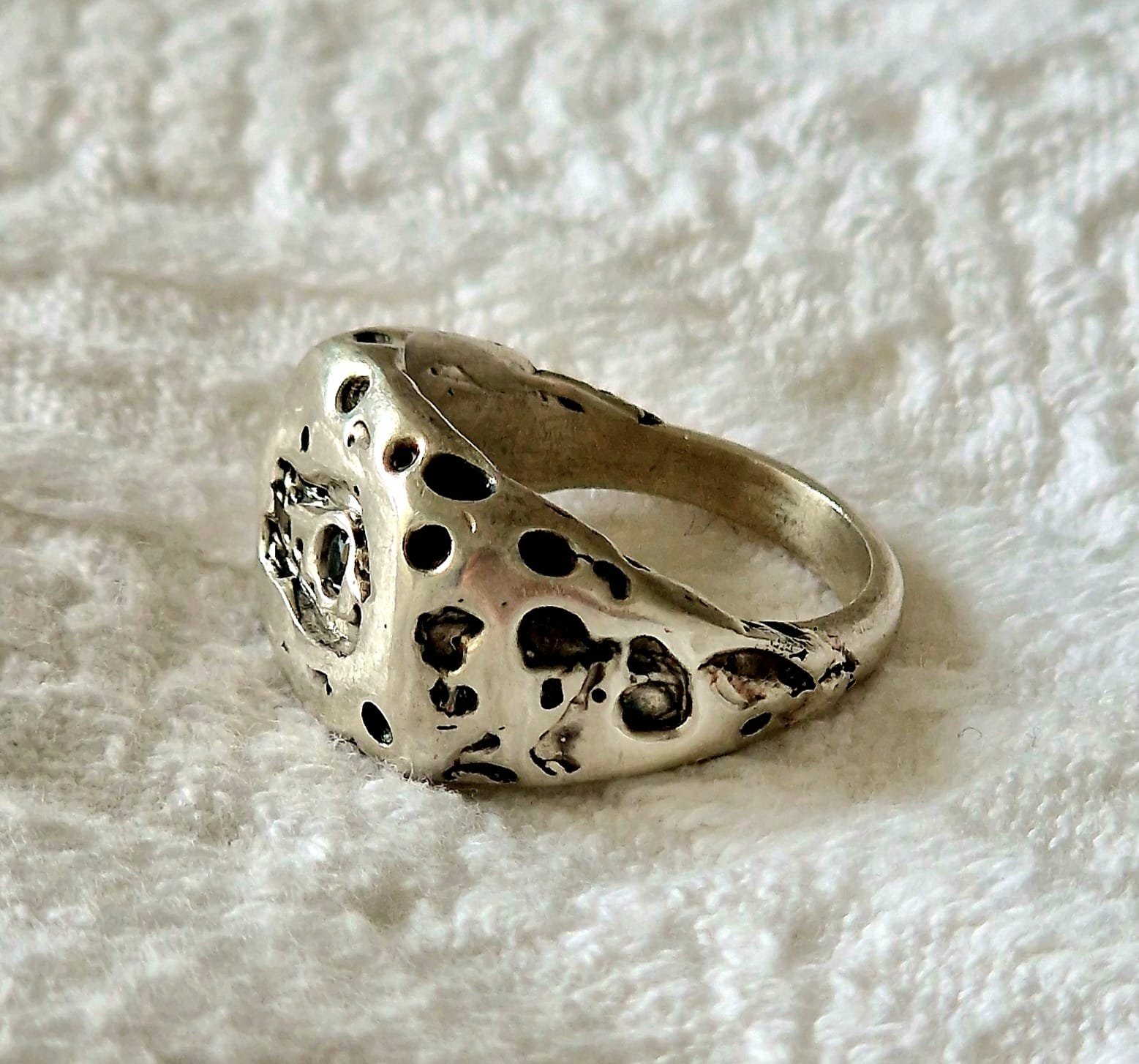 Ring 34_2.jpg