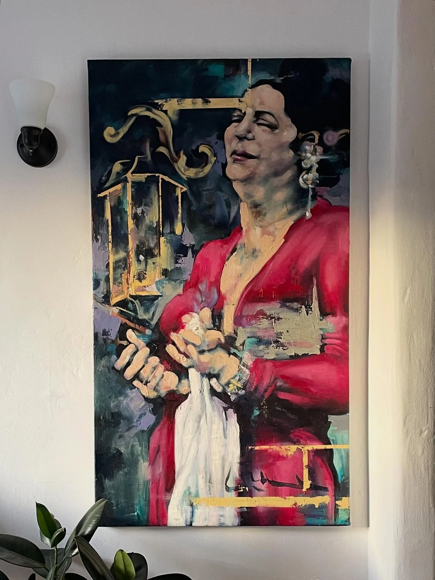 I was finally able to get @khalhussein&rsquo;s beautiful painting of the legendary Umm Kulthum stretched to proudly hang up on my wall. I always loved Khalid&rsquo;s paintings, because they are so full of life and motion. And I always thought (and st