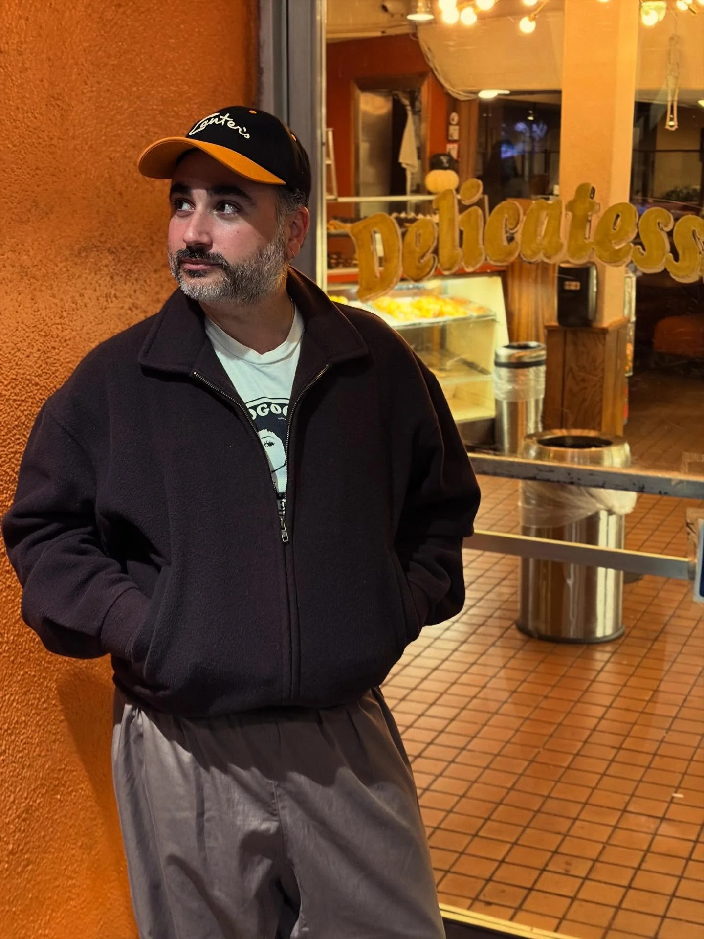 dressed up as myself and went to @canters_deli this halloween 😬 bc every night is a canter&rsquo;s night 🧡