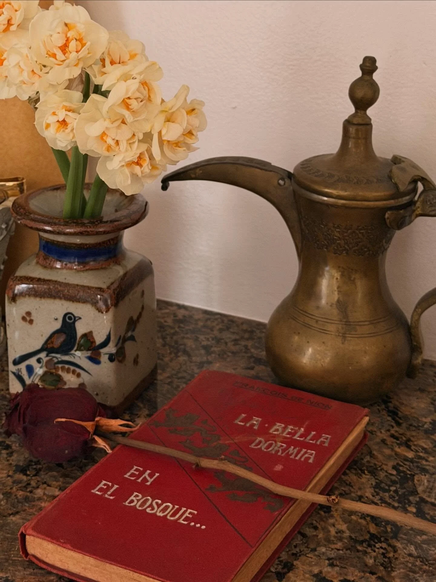 نرگس مستش کرد عالم را خراب&hellip;