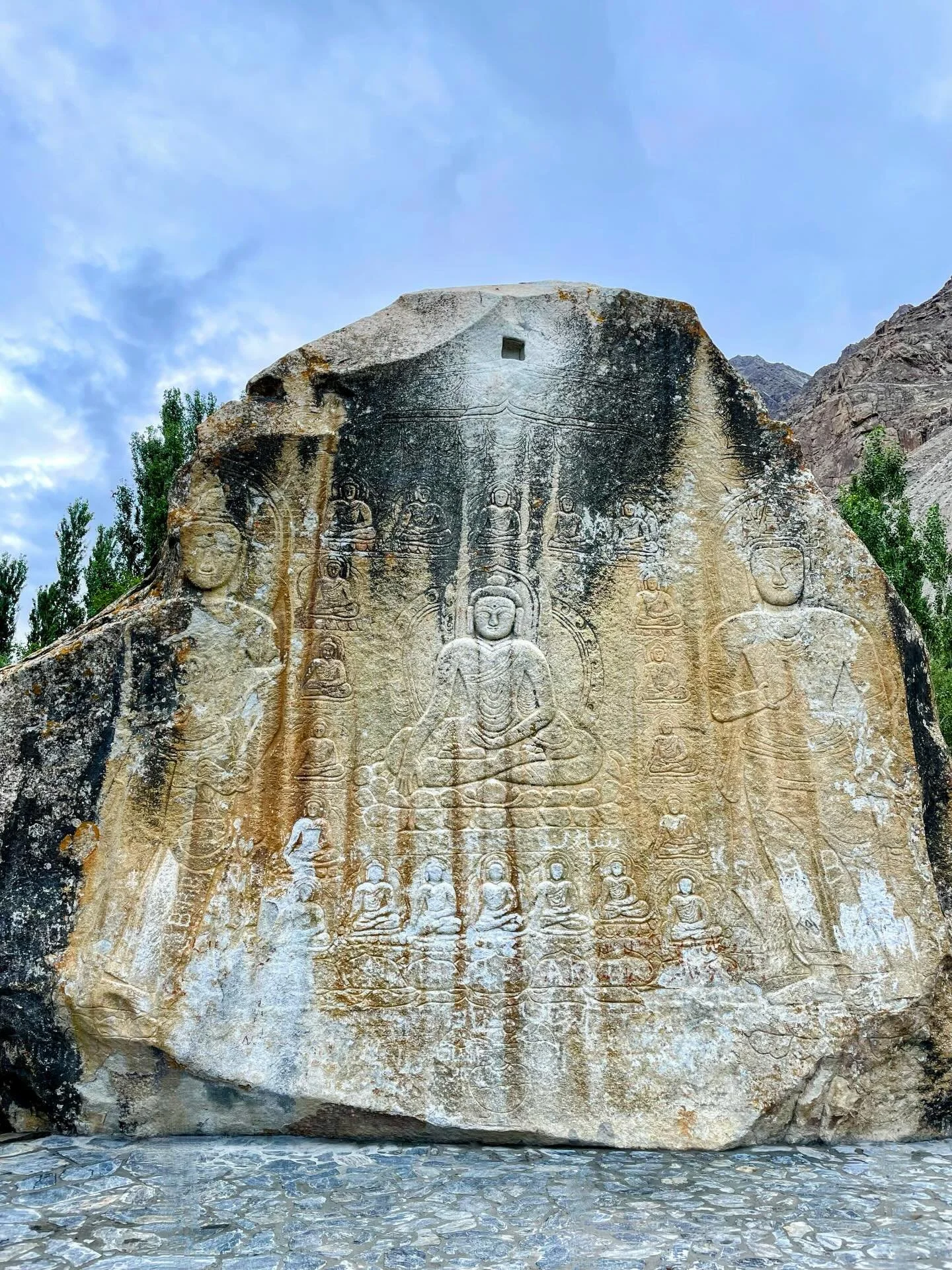 Following my previous reel on the Buddhist resonances in the poetry of Sohrab Sepehri, I wanted to share a series of images from Gandhara&mdash;an ancient kingdom spanning present-day northern Afghanistan and Pakistan (6th c. BCE&ndash;11th c. CE).

