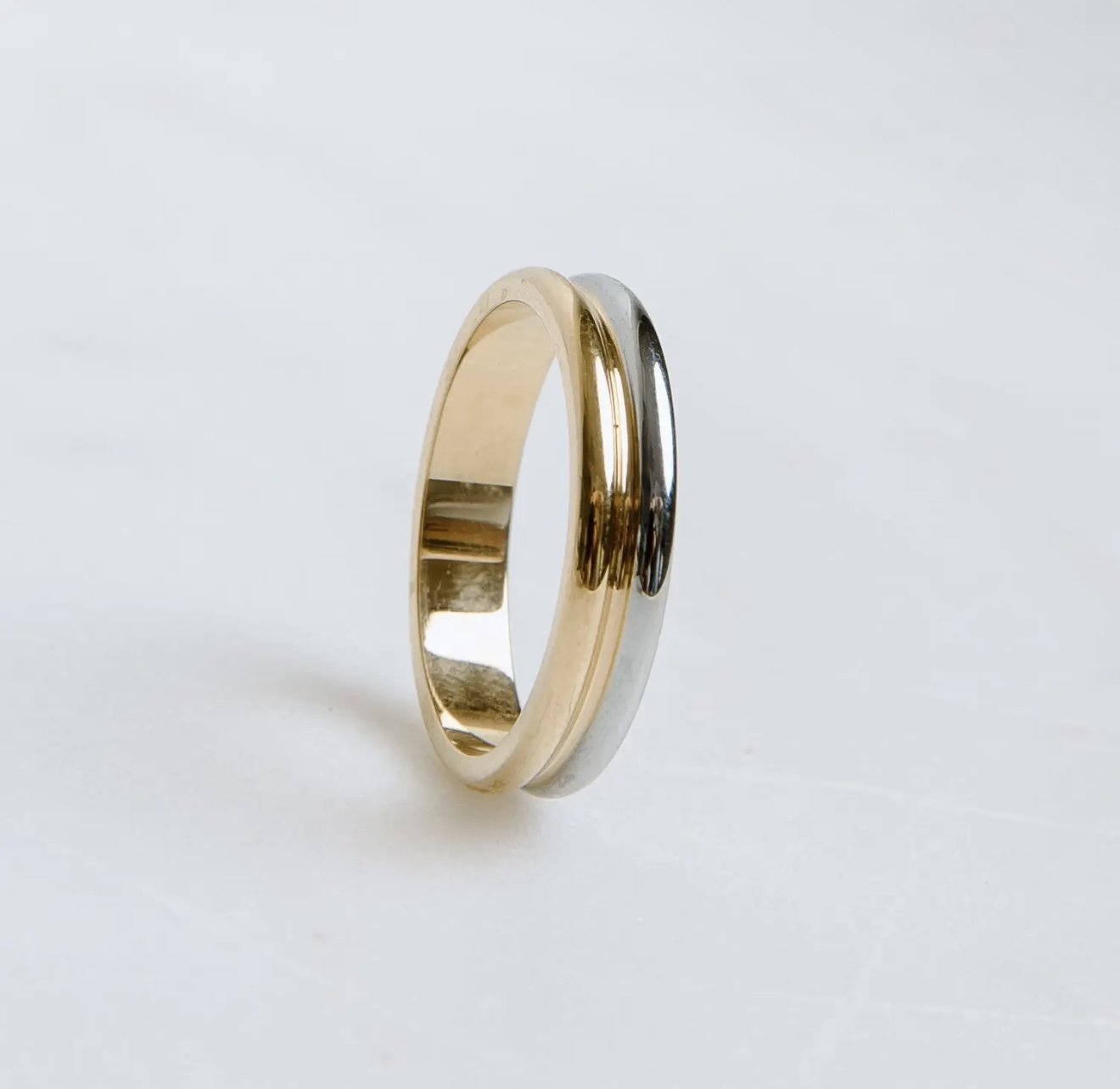Holin Intermix Ring