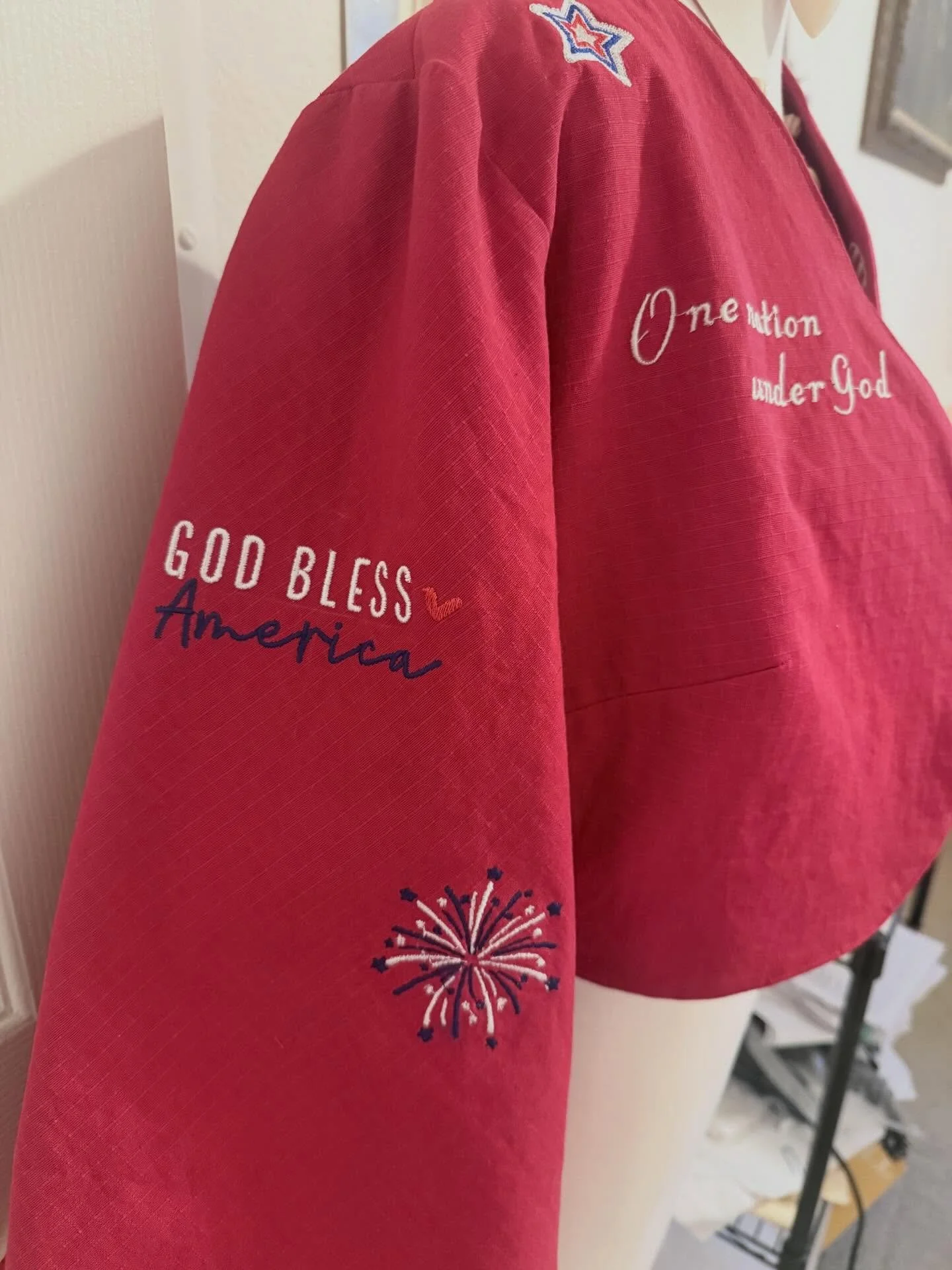 The Jubilee Bolero v.1 is finished! Infused with prayers for our beloved country BEFORE all the 💥🔥🚁💣 started! Now it&rsquo;s back to the studio to create peace ✌🏼 on earth.⁣
🌏🕊️❤️⁣
⁣
⁣
⁣
✨ The TSV Couture vintage-inspired Jubilee Bolero is han