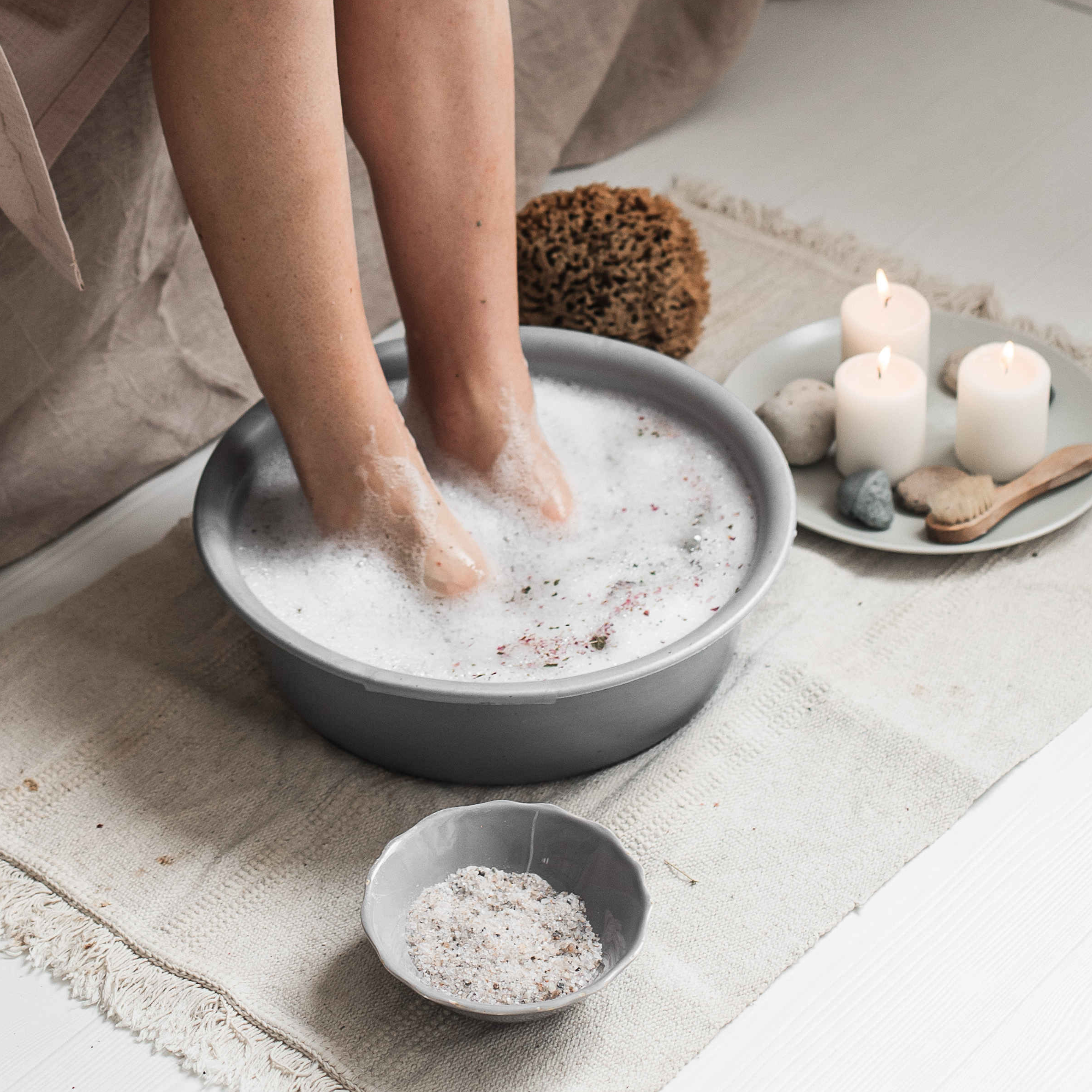 The Science Behind Why Foot Soaks Feel So Restorative