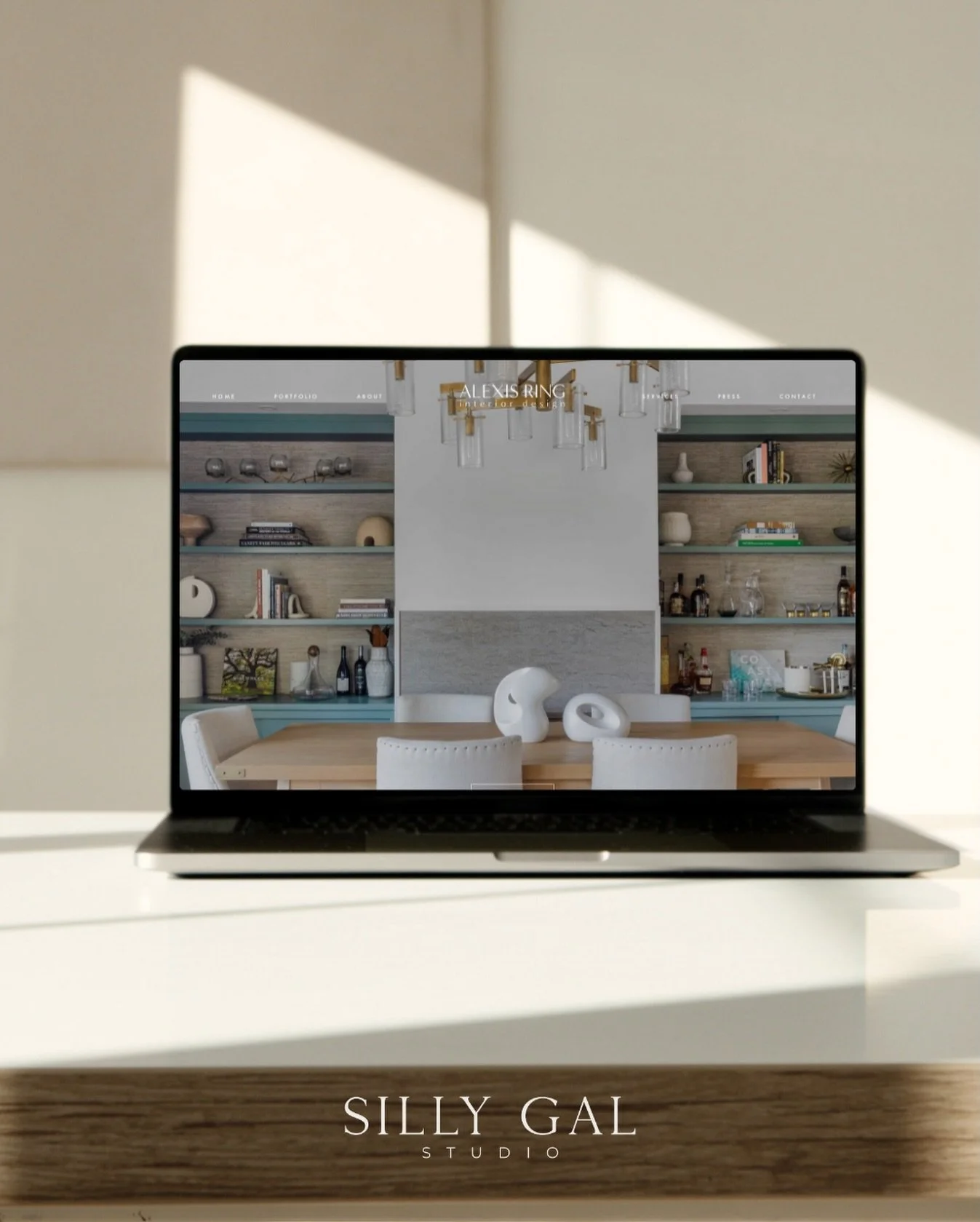 Let&rsquo;s be real&hellip;clients judge your website far before they ever decide to work with you.

Is your website leaving clients wondering what you do, how to connect, or questioning the connection between you and your website?

Comment &ldquo;AU