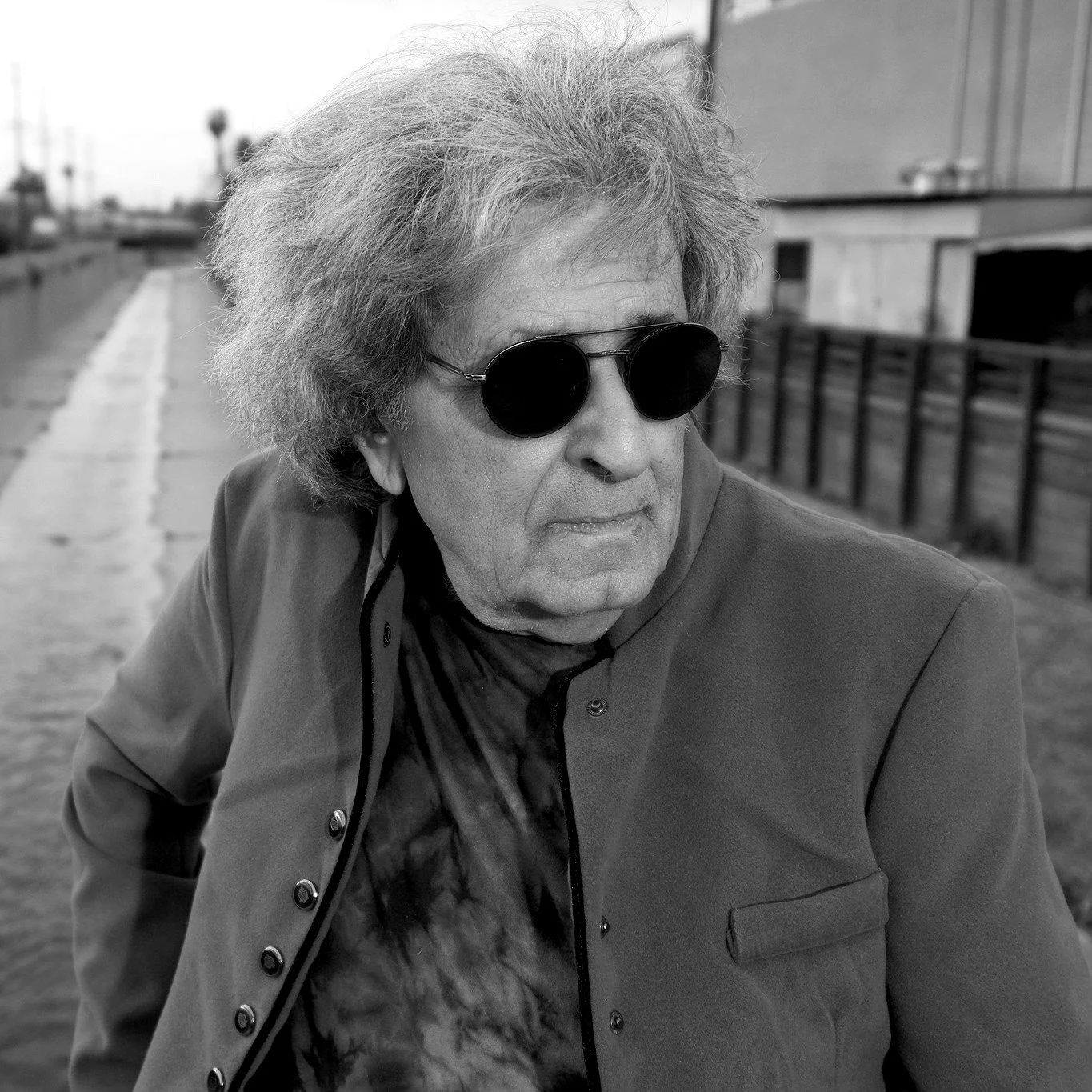 Poorman’s 15 Minutes of Fame: Tony Valentino (The Standells, Lead Guitarist, Founding Member) episode artwork
