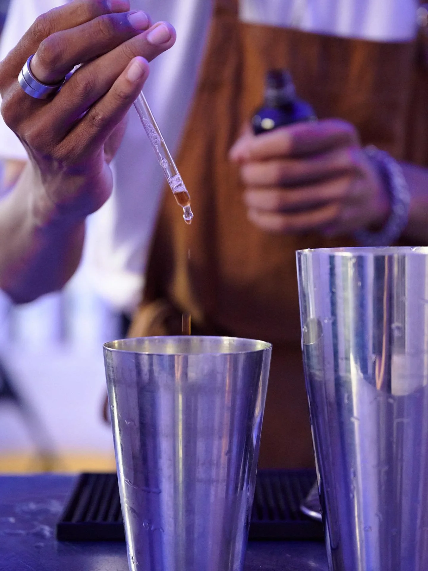 At Na Caf&eacute;, every drink has a story.
Locally sourced ingredients,
Carefully crafted with social impact in mind.

Opening hours:
Tuesday - Sunday (closed Monday)
11:00-18:00