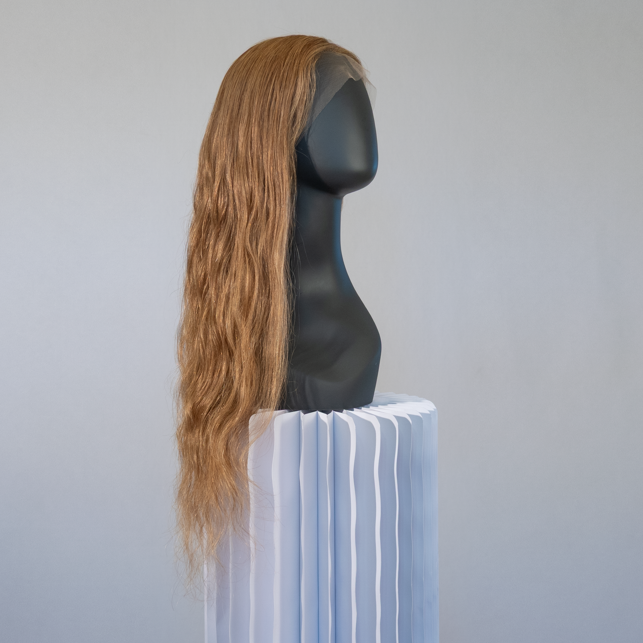 Long Women’s Lace Wig in #8
