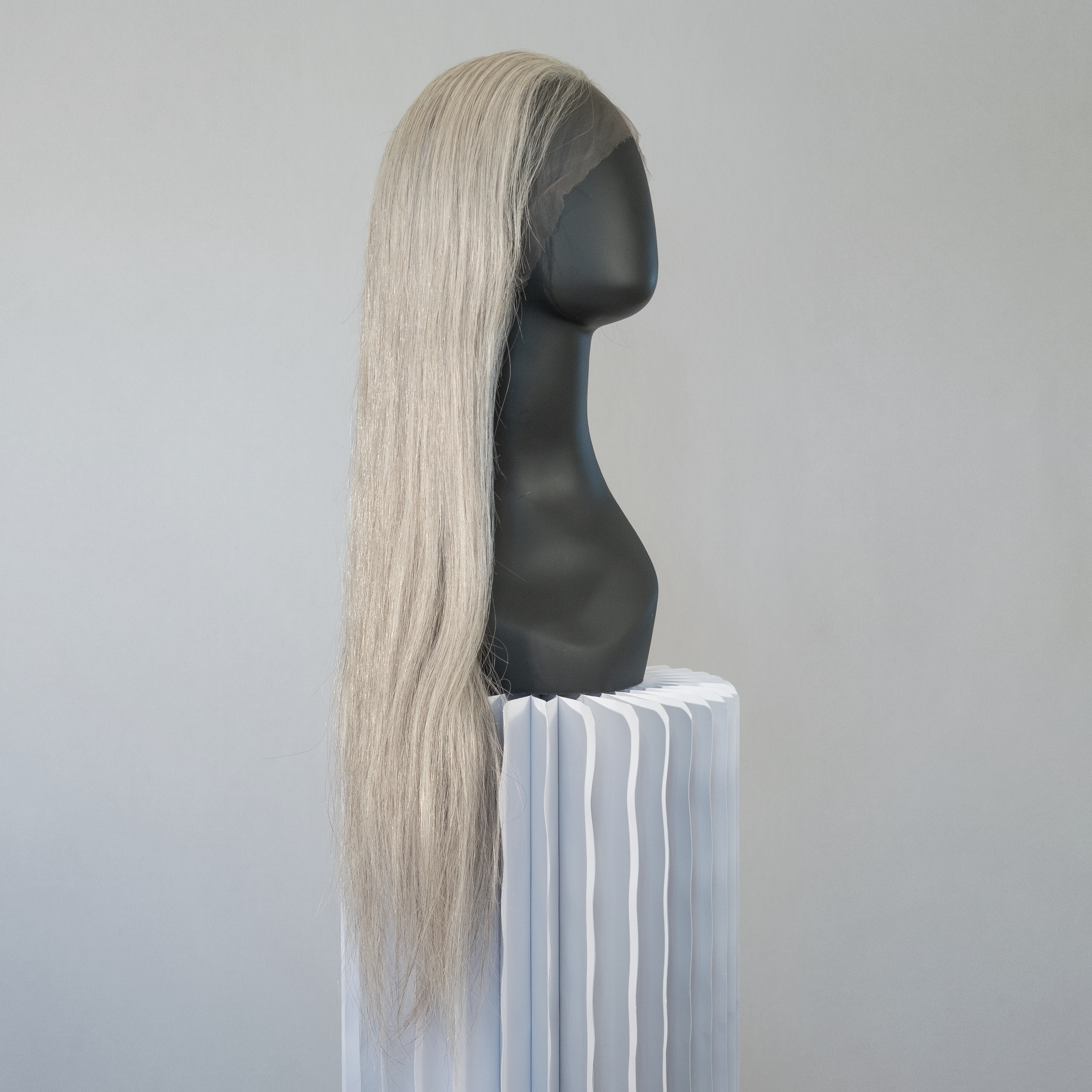 Long Women's Lace Wig in Silver
