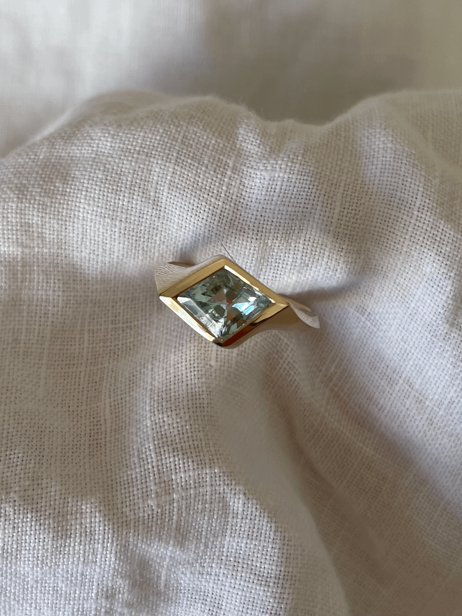 Wave Ring - Aquamarine