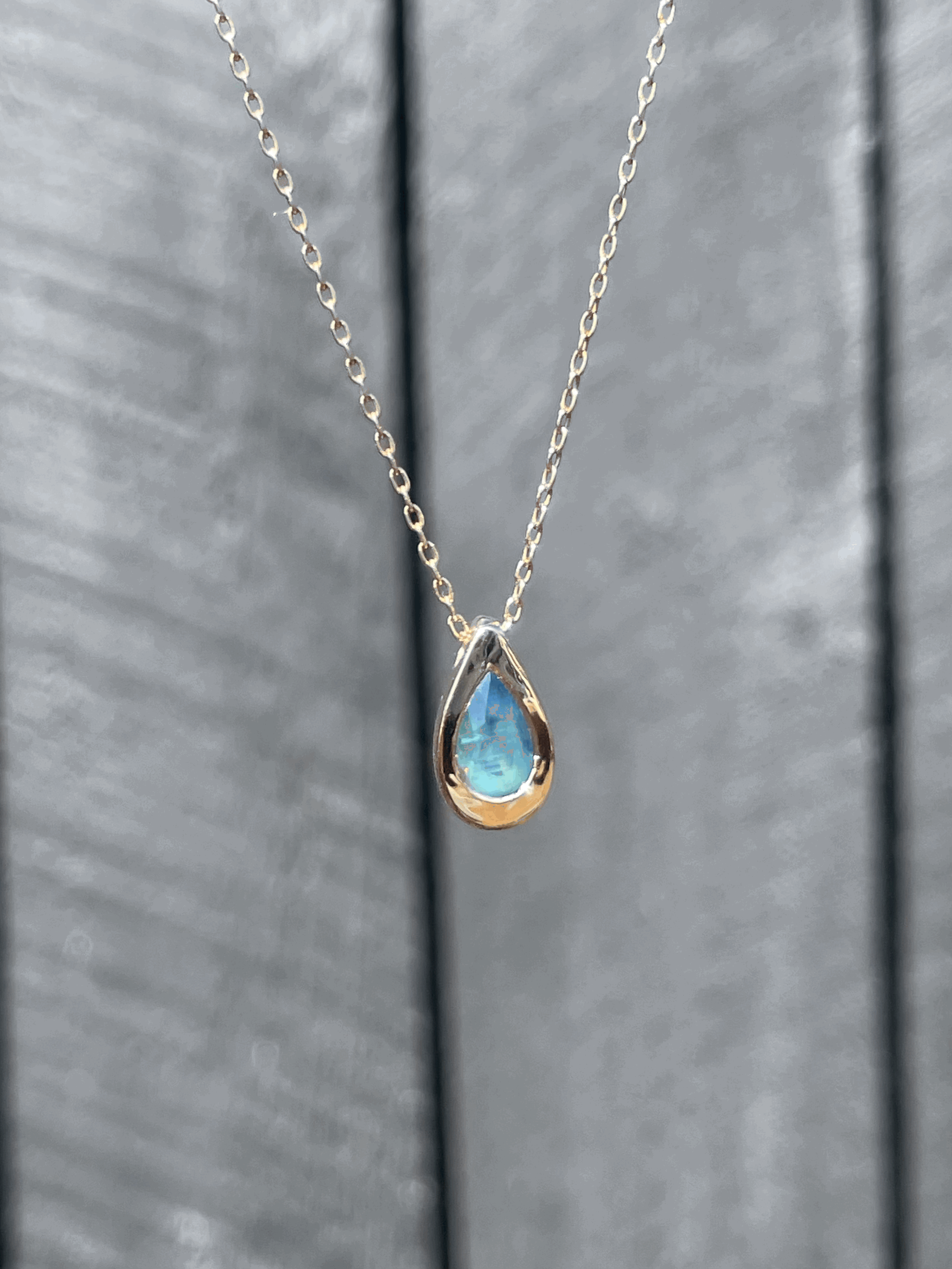 The Sway Necklace No.1 - Blue Parti-sapphire