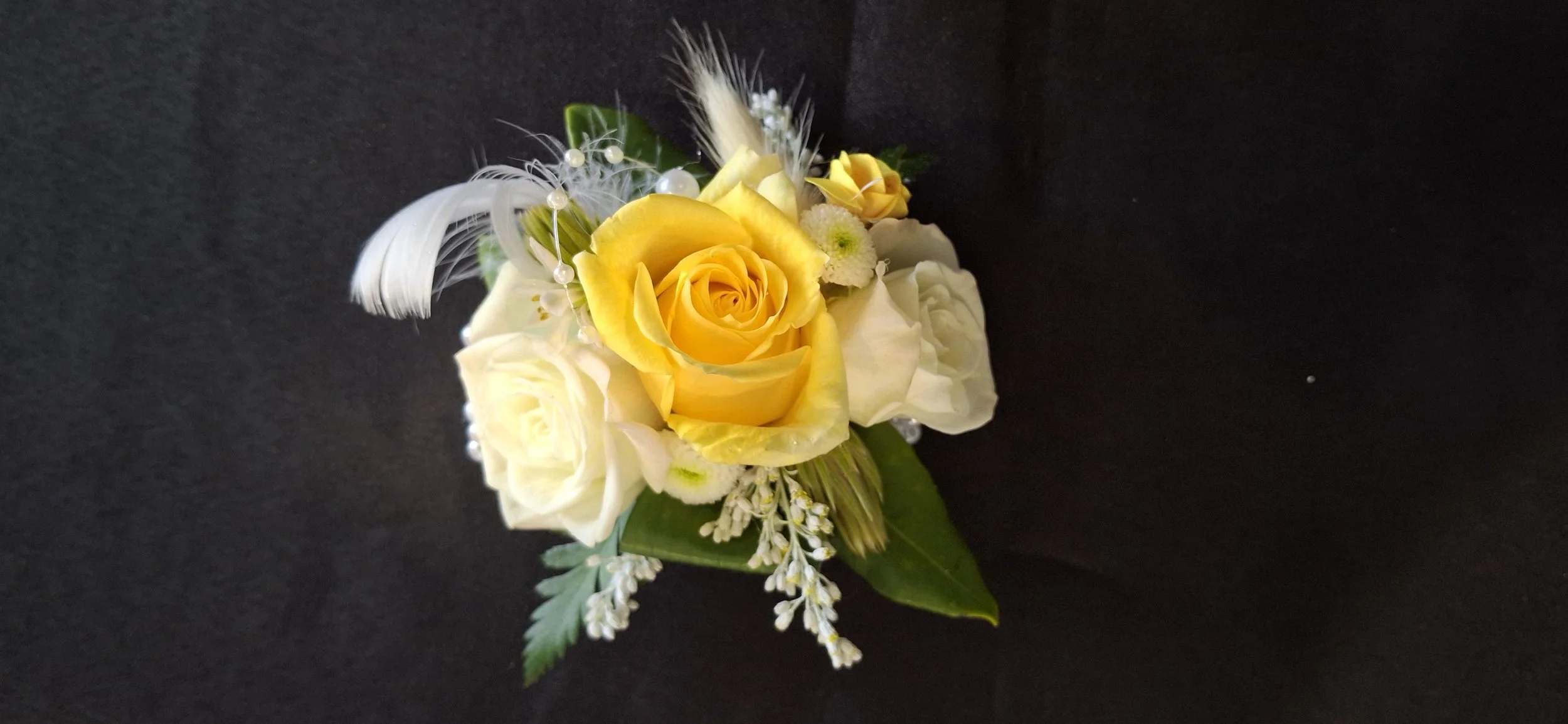 white & yellow fresh wristlet