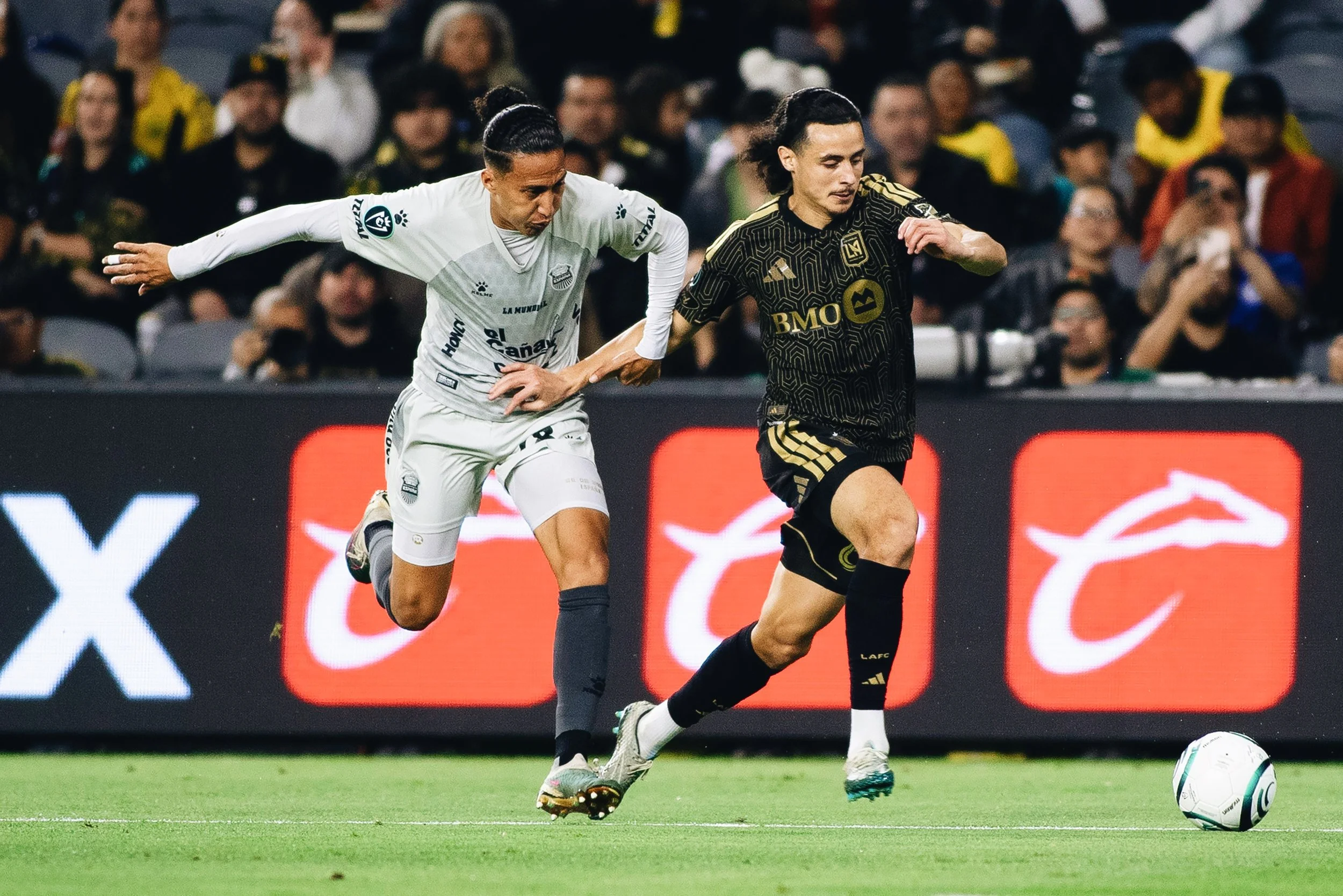 Black &amp; Gold Dominate the Night: LAFC Seal 7–1 Aggregate Triumph Over Real España at BMO Stadium