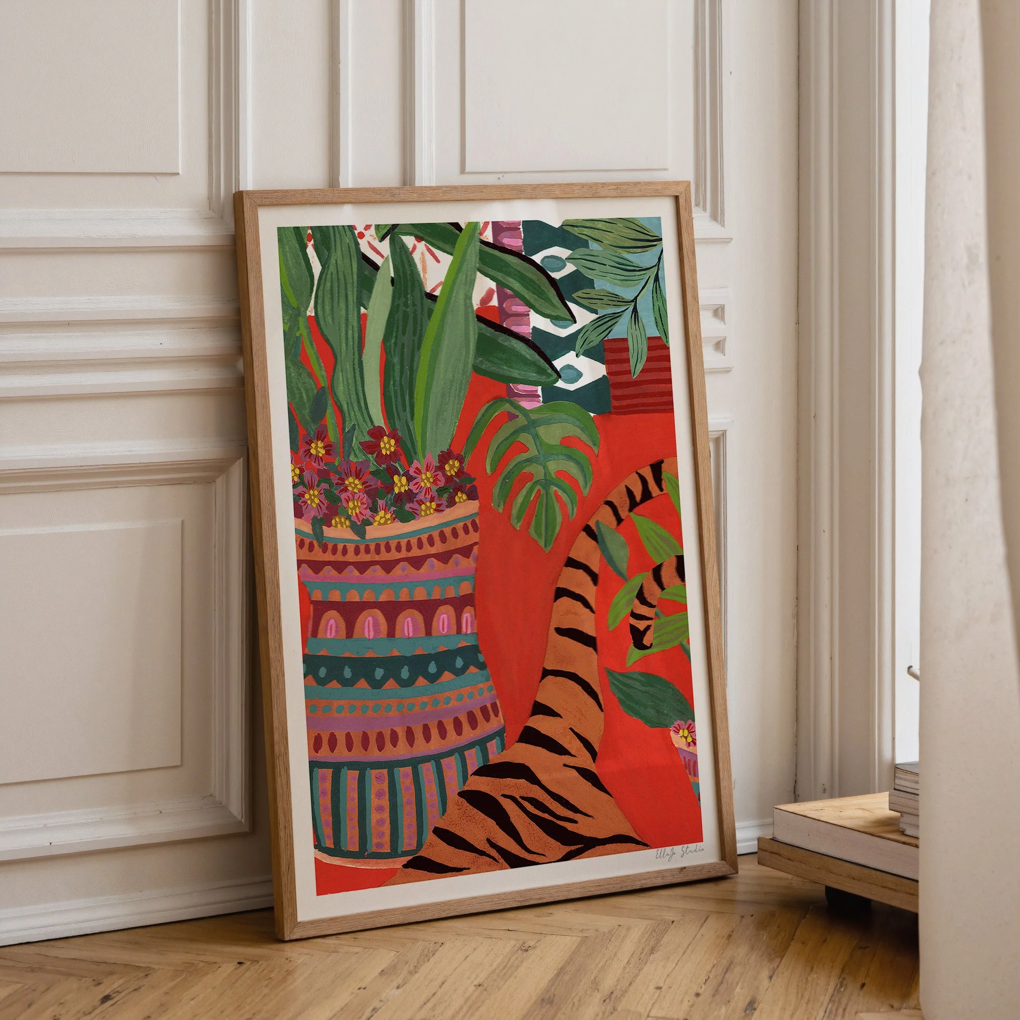 Hiding Tiger Leaning Frame.jpg