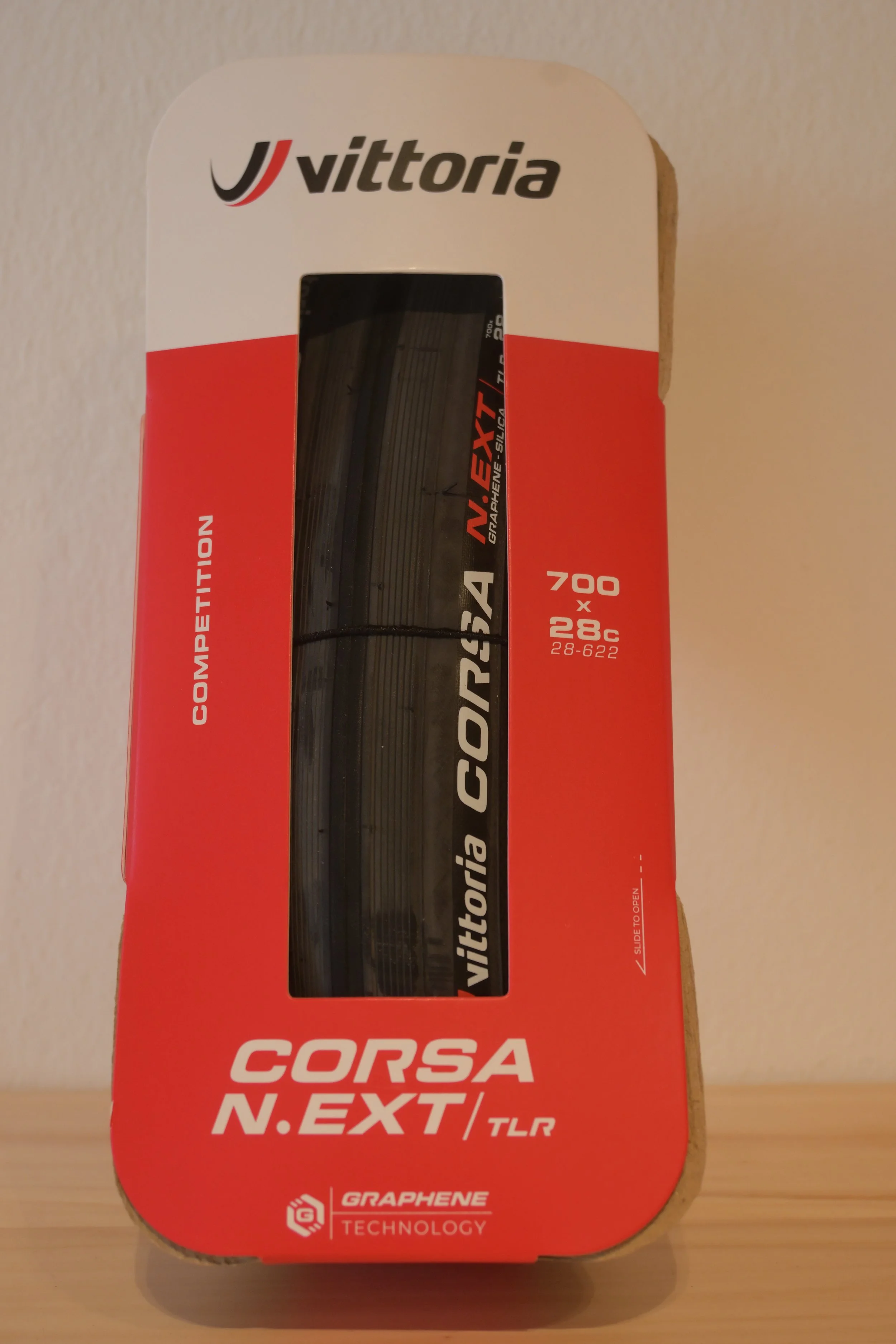 Vittoria_Next_TLR_Front.JPG