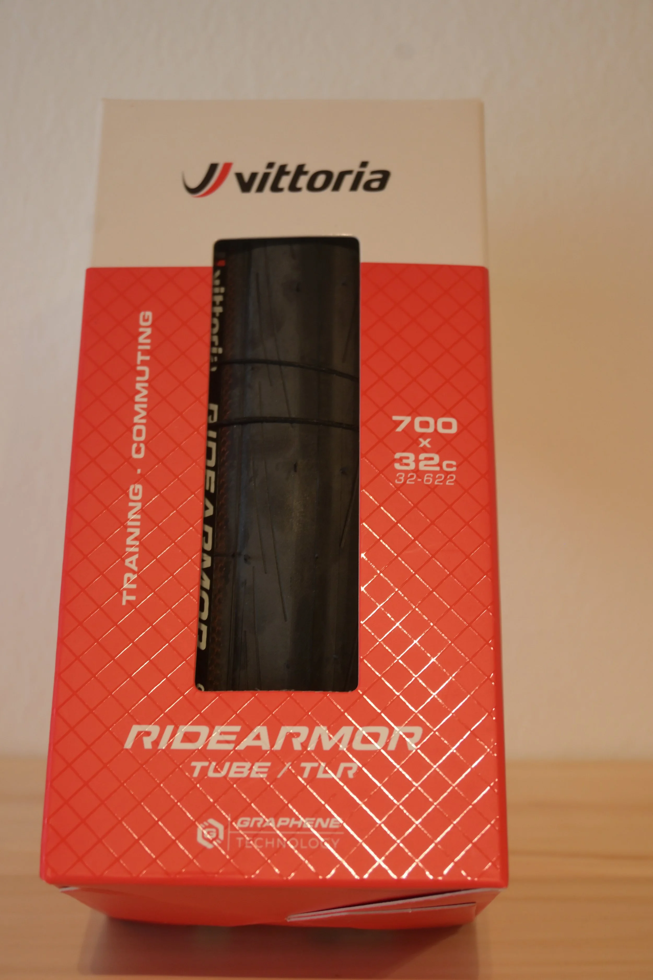Vittoria_RideArmor_Front.JPG