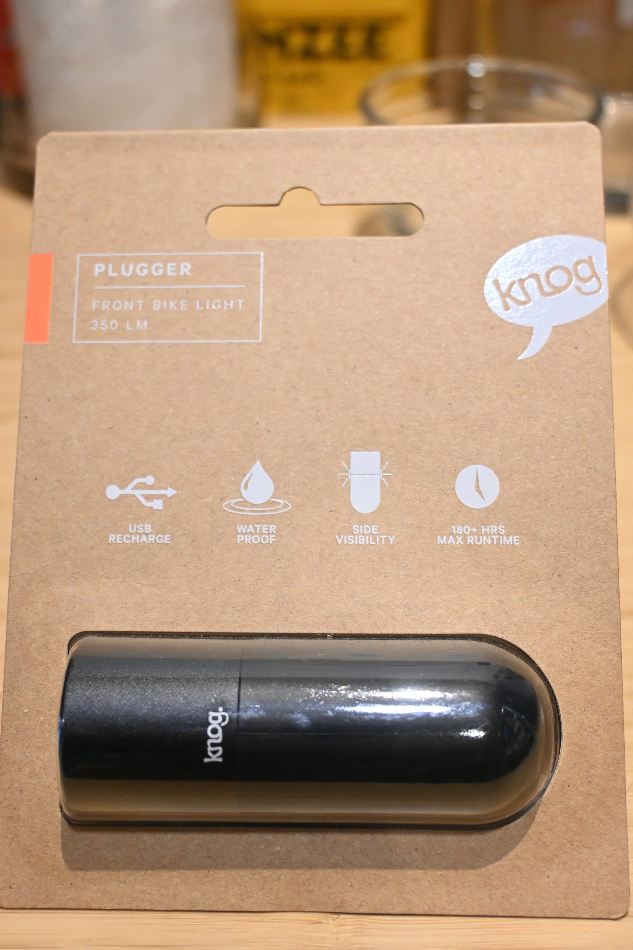 Knog_Plugger_350B_f.JPG