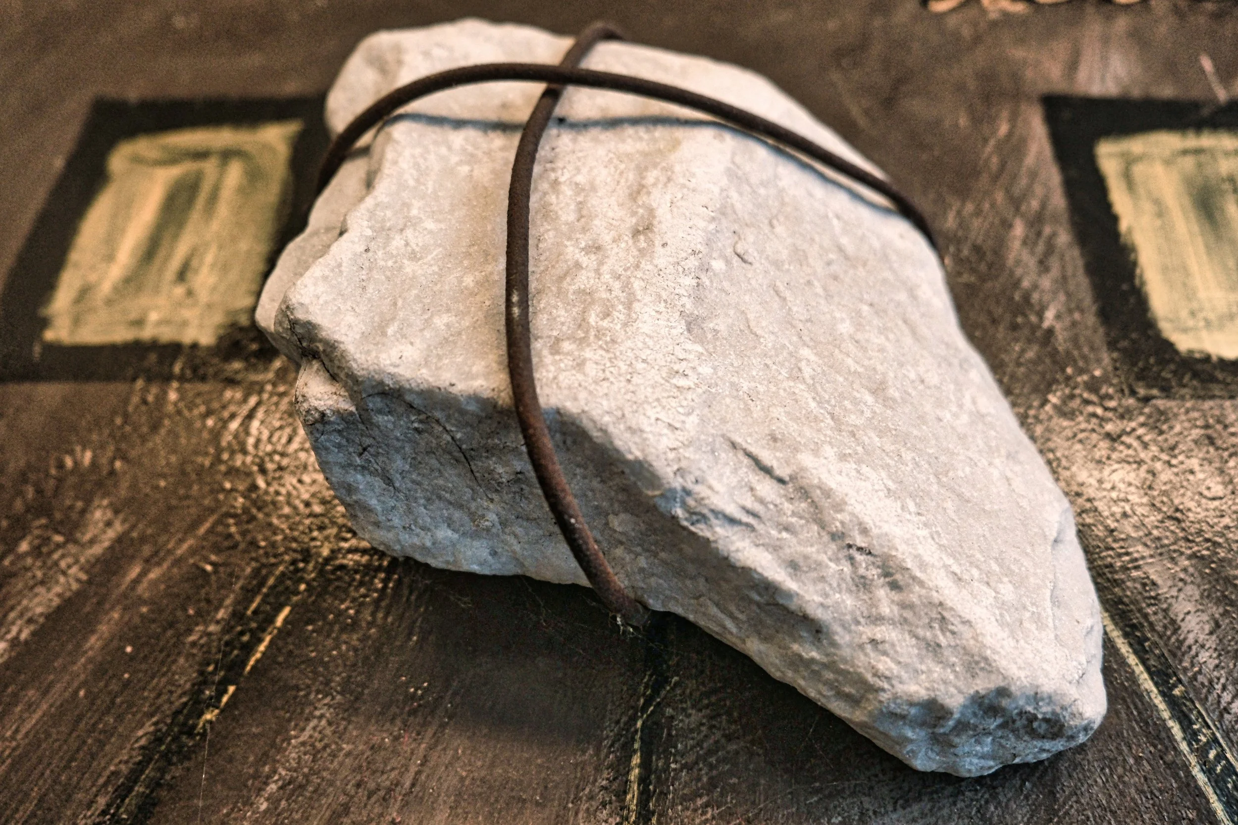 04/02/2025 - Painting, Carrara Marble and Cast Iron