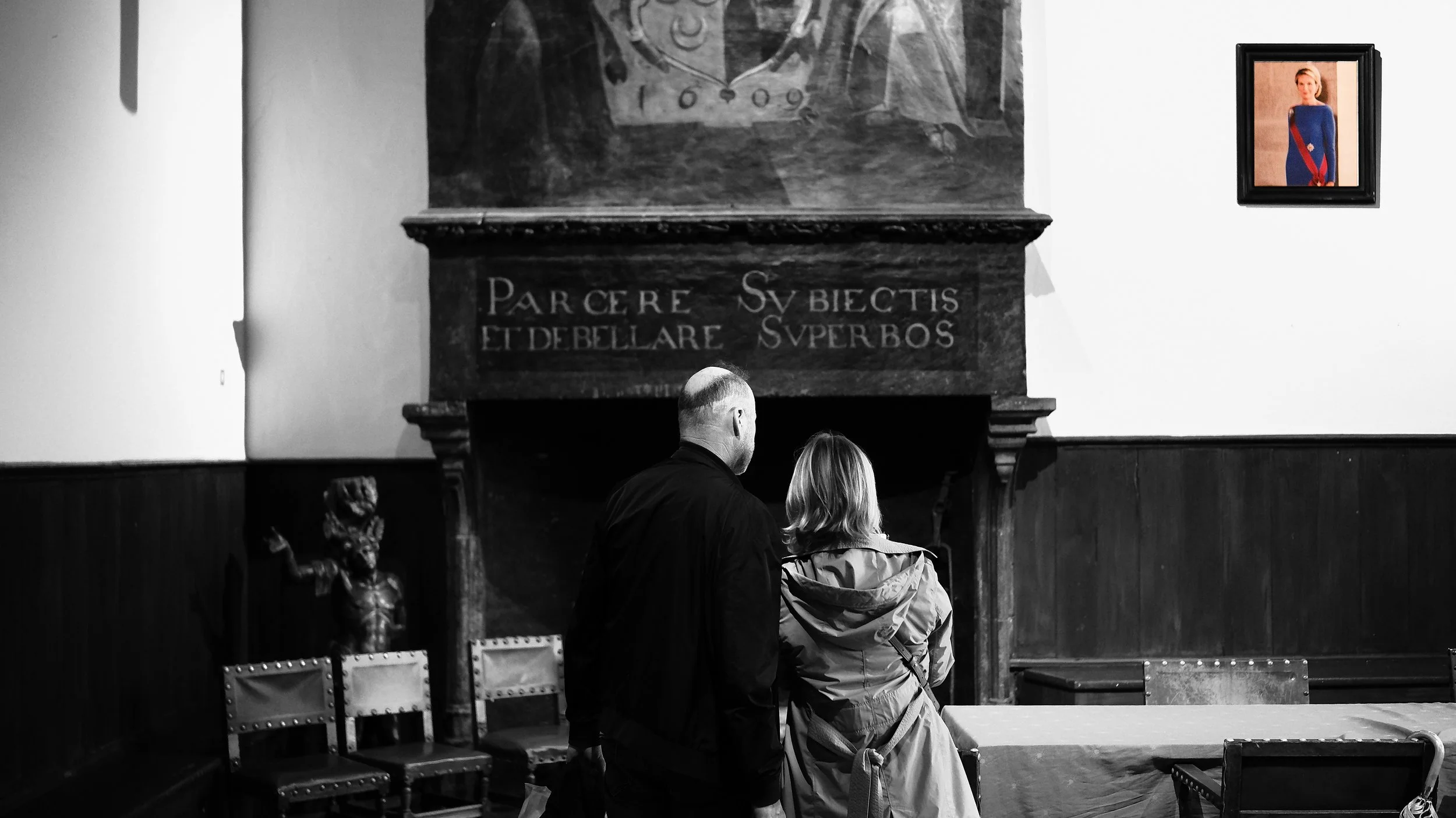 The Queen in the Council Chamber - Damme
